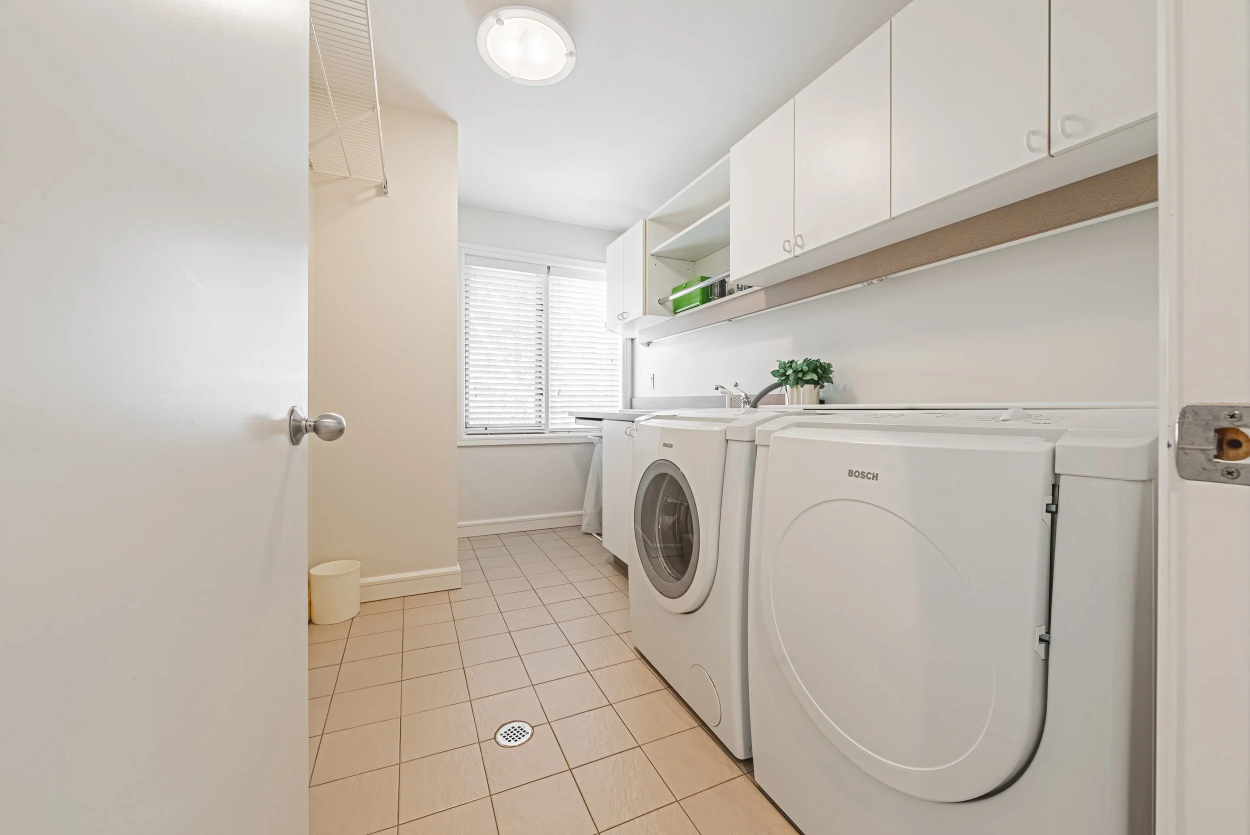 46 - 2 Anslow Court, Dundas.jpg