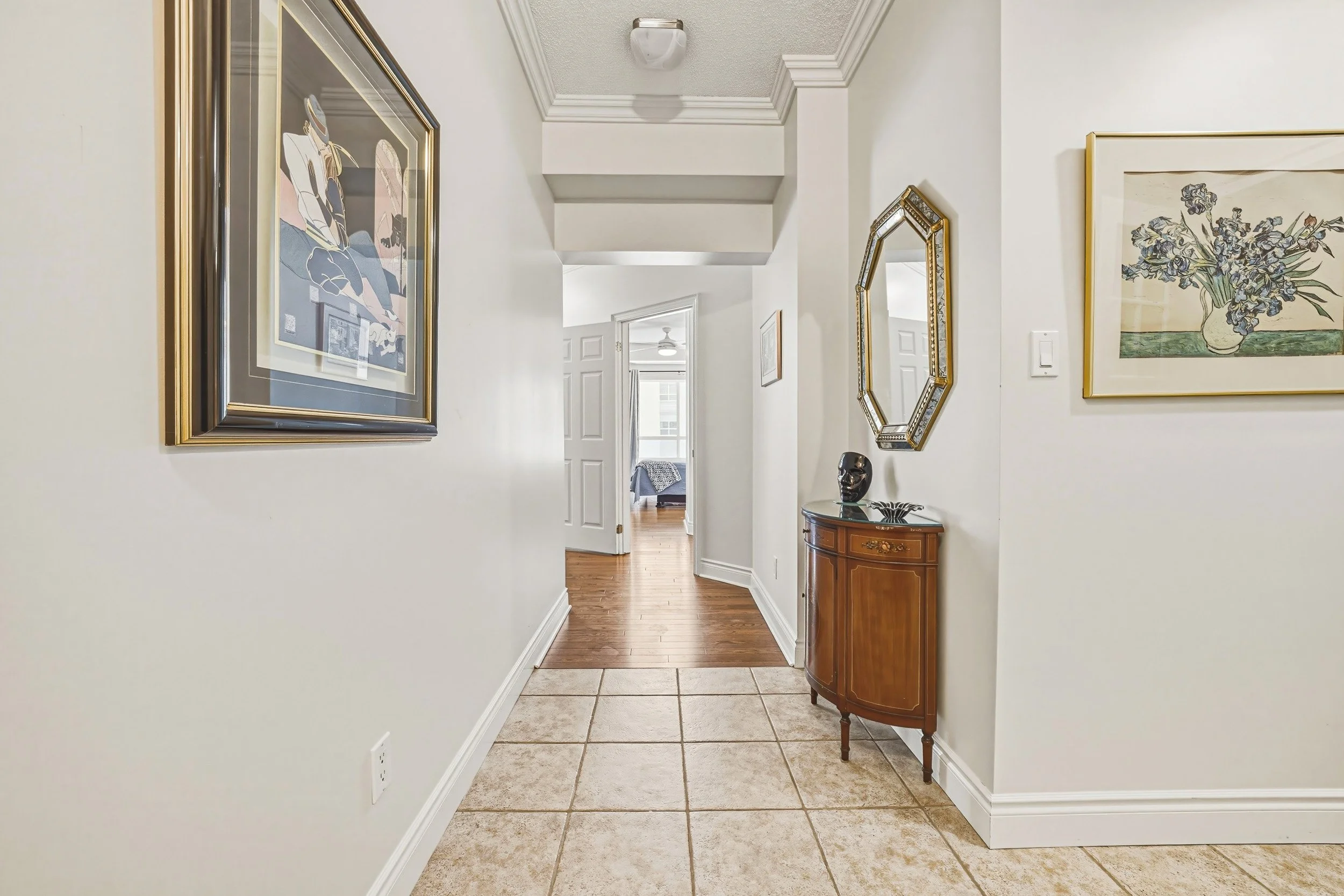 8 - 1000 Creekside Dr #204. Dundas.jpg