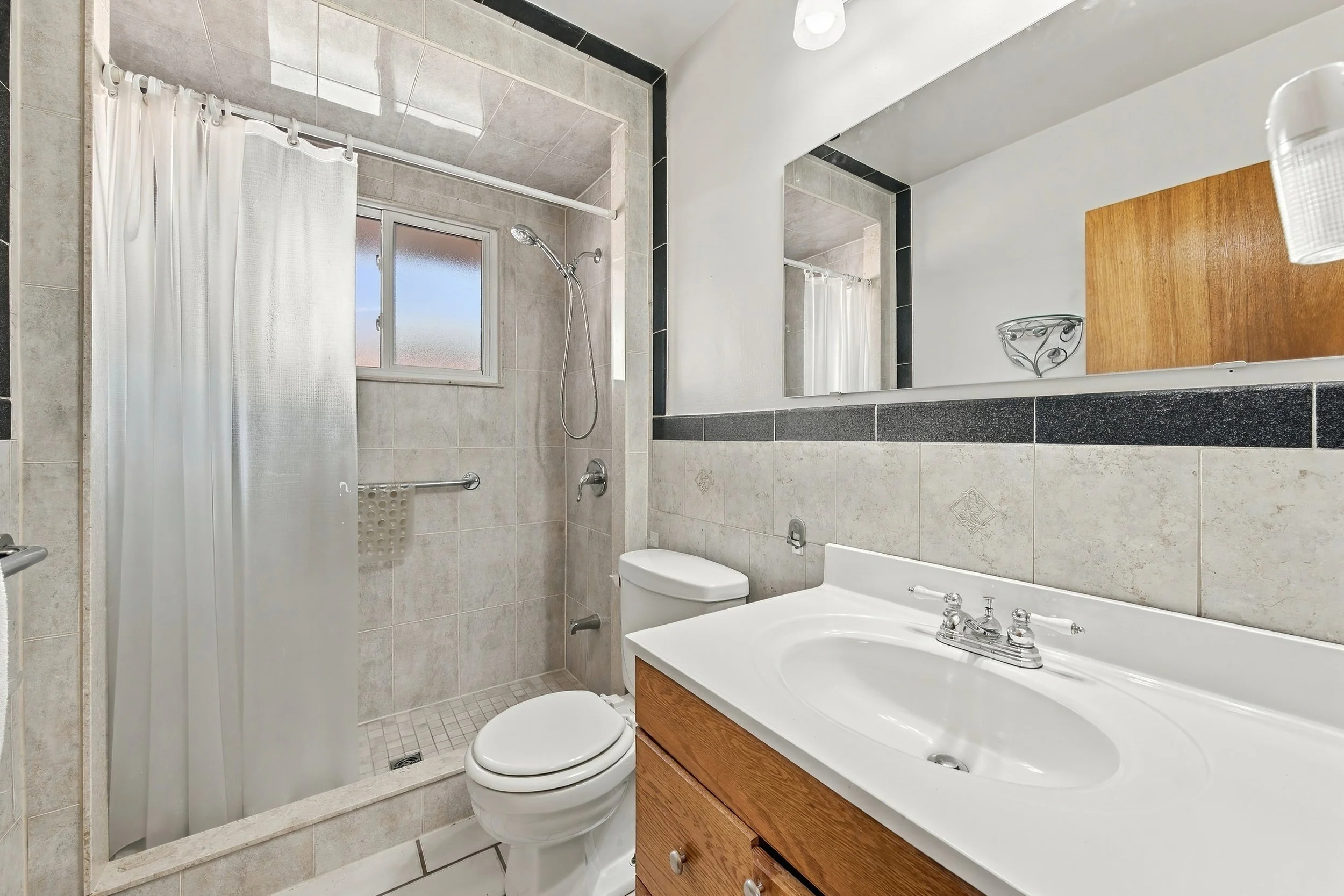 11 - 206 Warren Ave, Hamilton.jpg