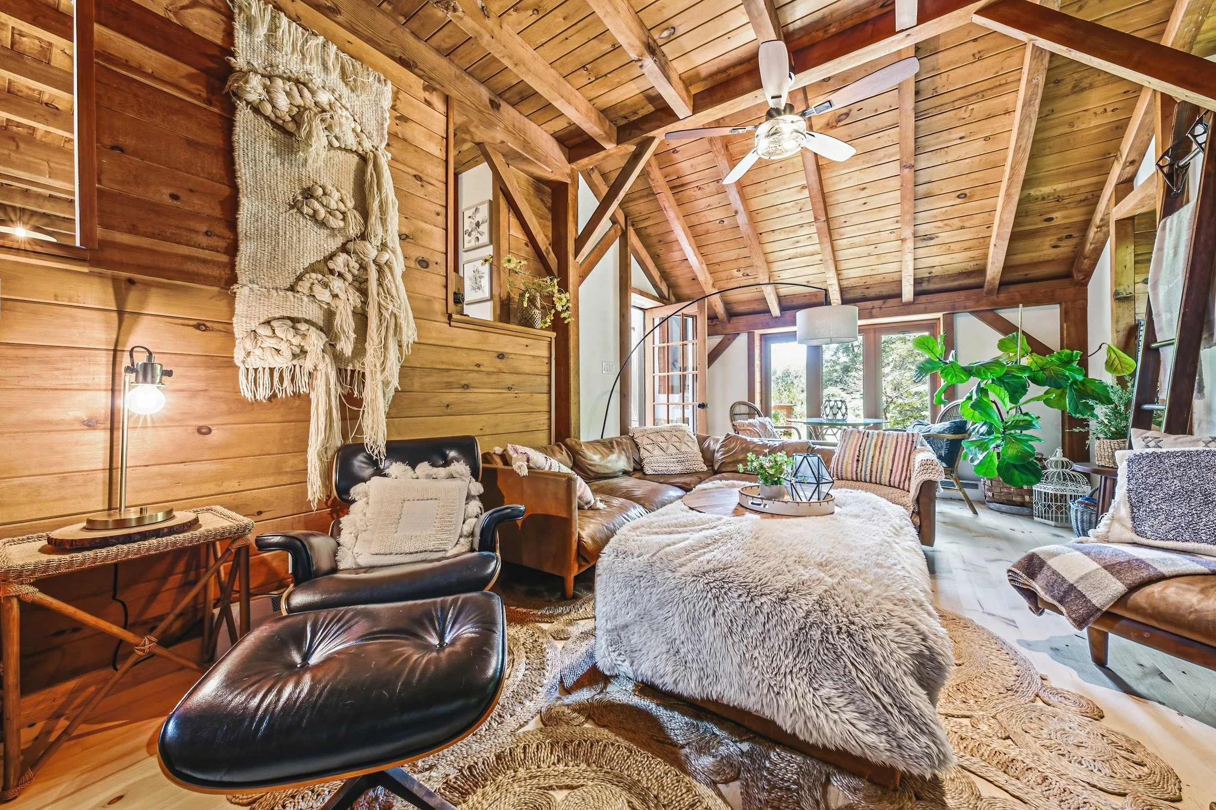 14 - 1548 Mineral Springs Rd, Ancaster.jpg