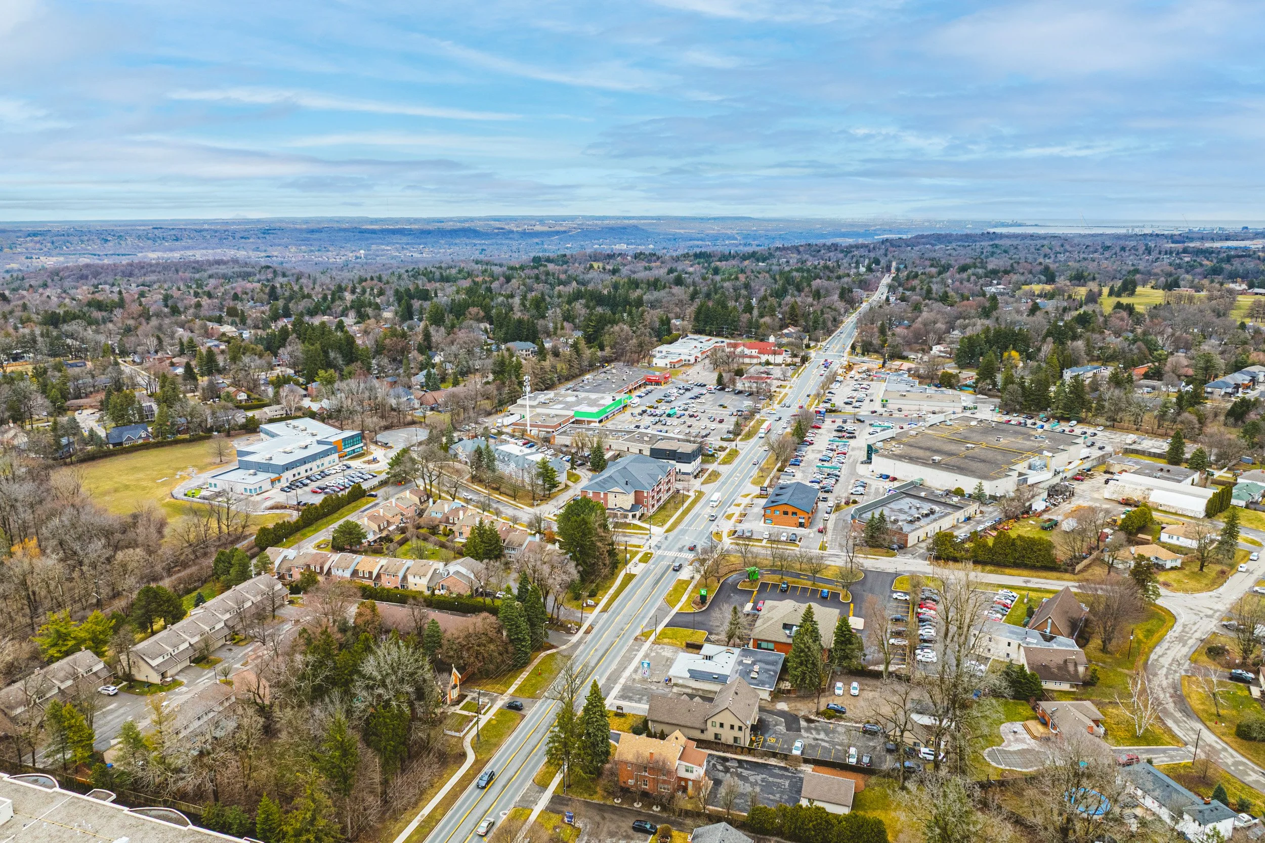 5 - 125 Wilson St W #214, Ancaster.jpg