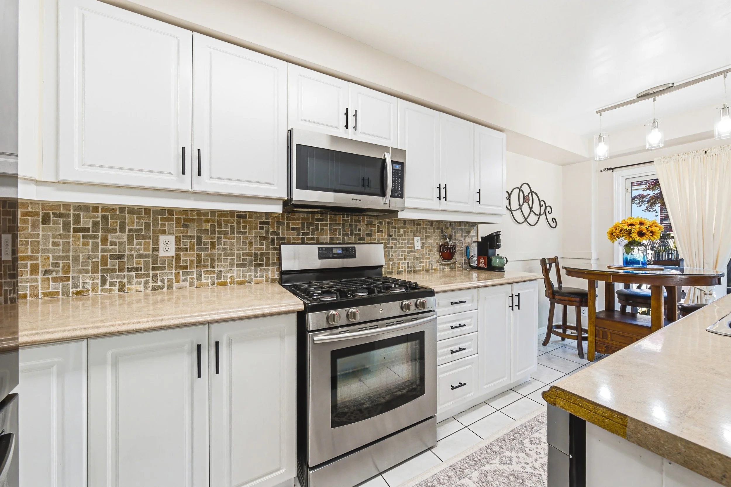 13 - 1000 Upper Paradise Rd #8, Hamilton.jpg