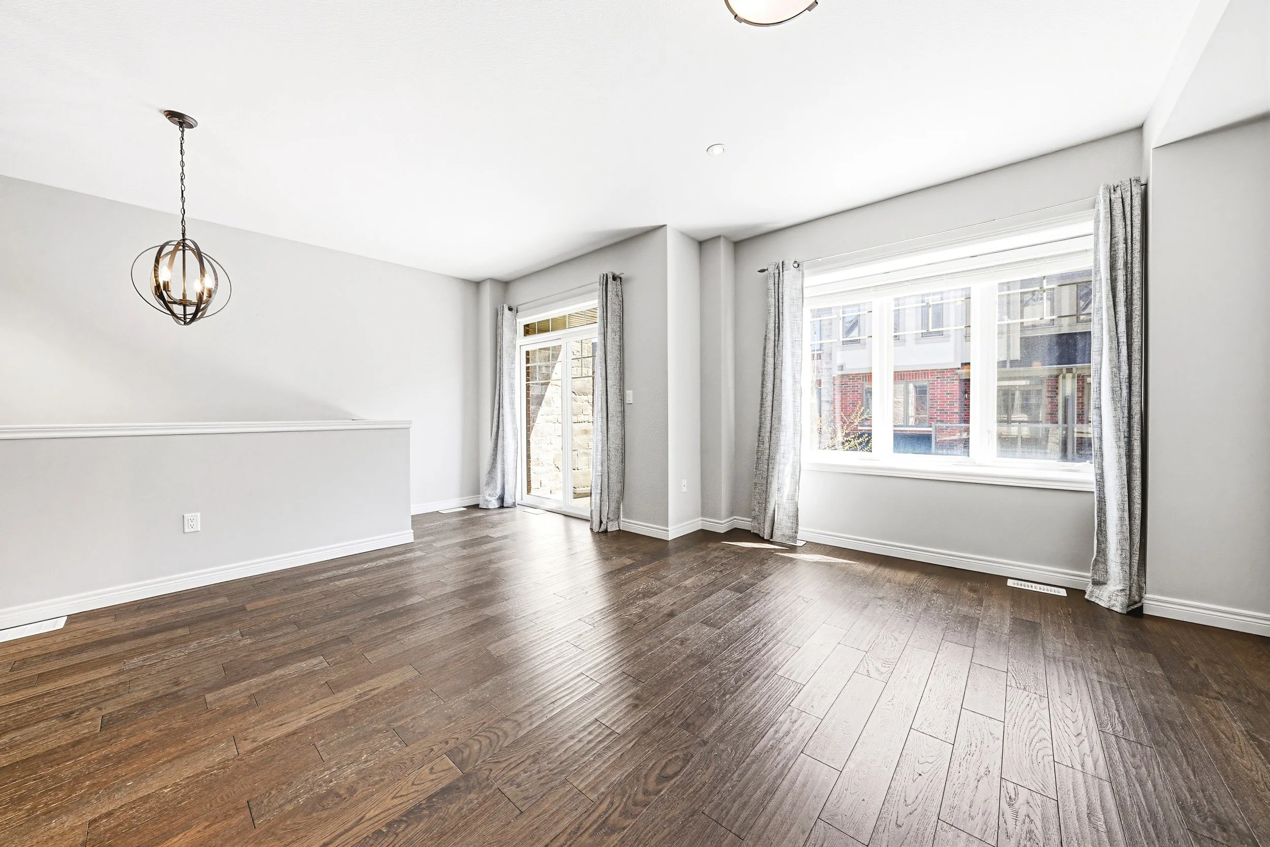 10 - 4 Bird Lane, Ancaster.jpg