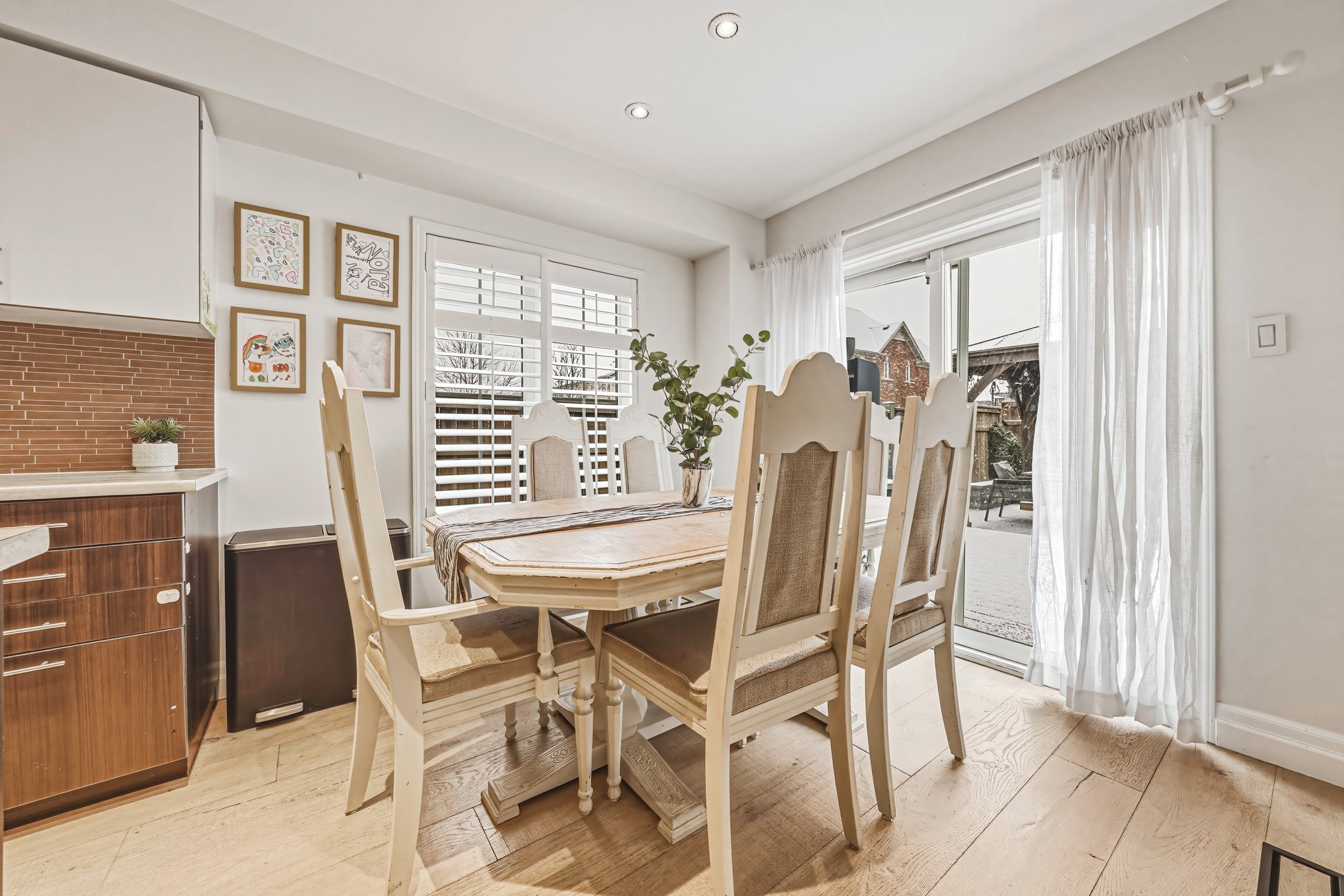 8 - 108 Cleghorn Dr, Binbrook.jpg