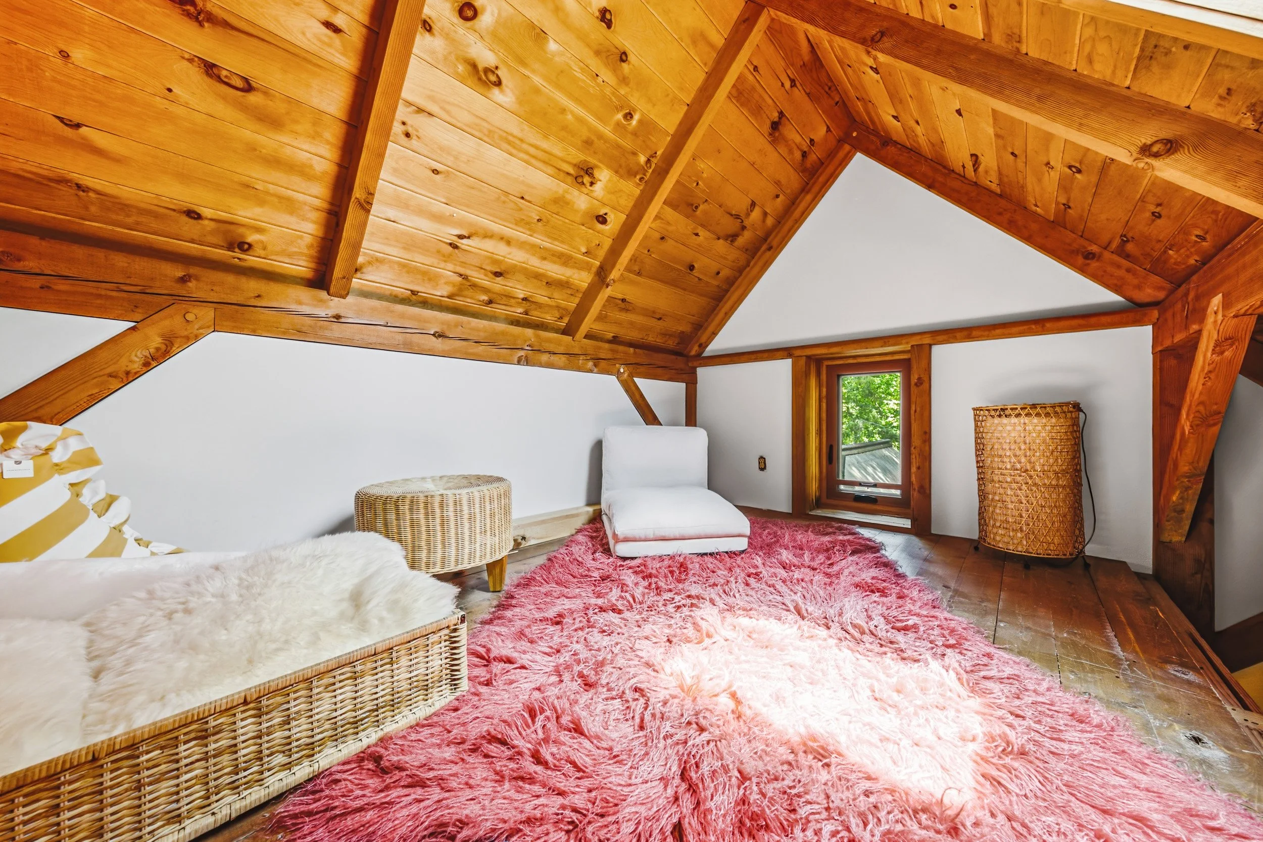 36 - 1548 Mineral Springs Rd, Ancaster.jpg