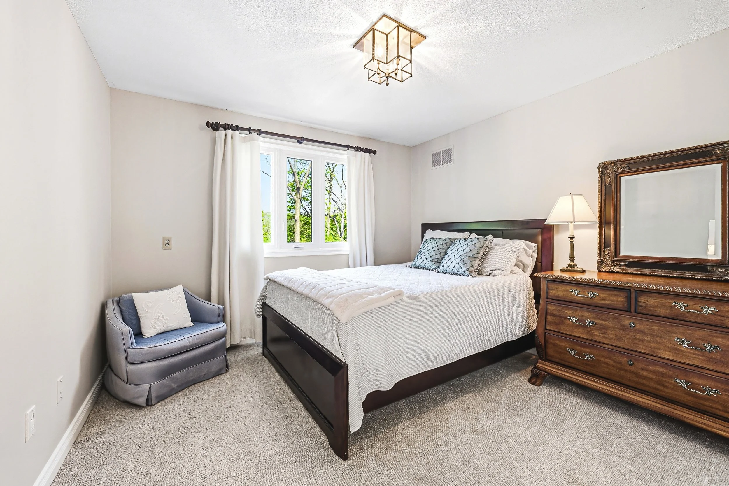 44 - 33 Golfview Cres, Dundas.jpg
