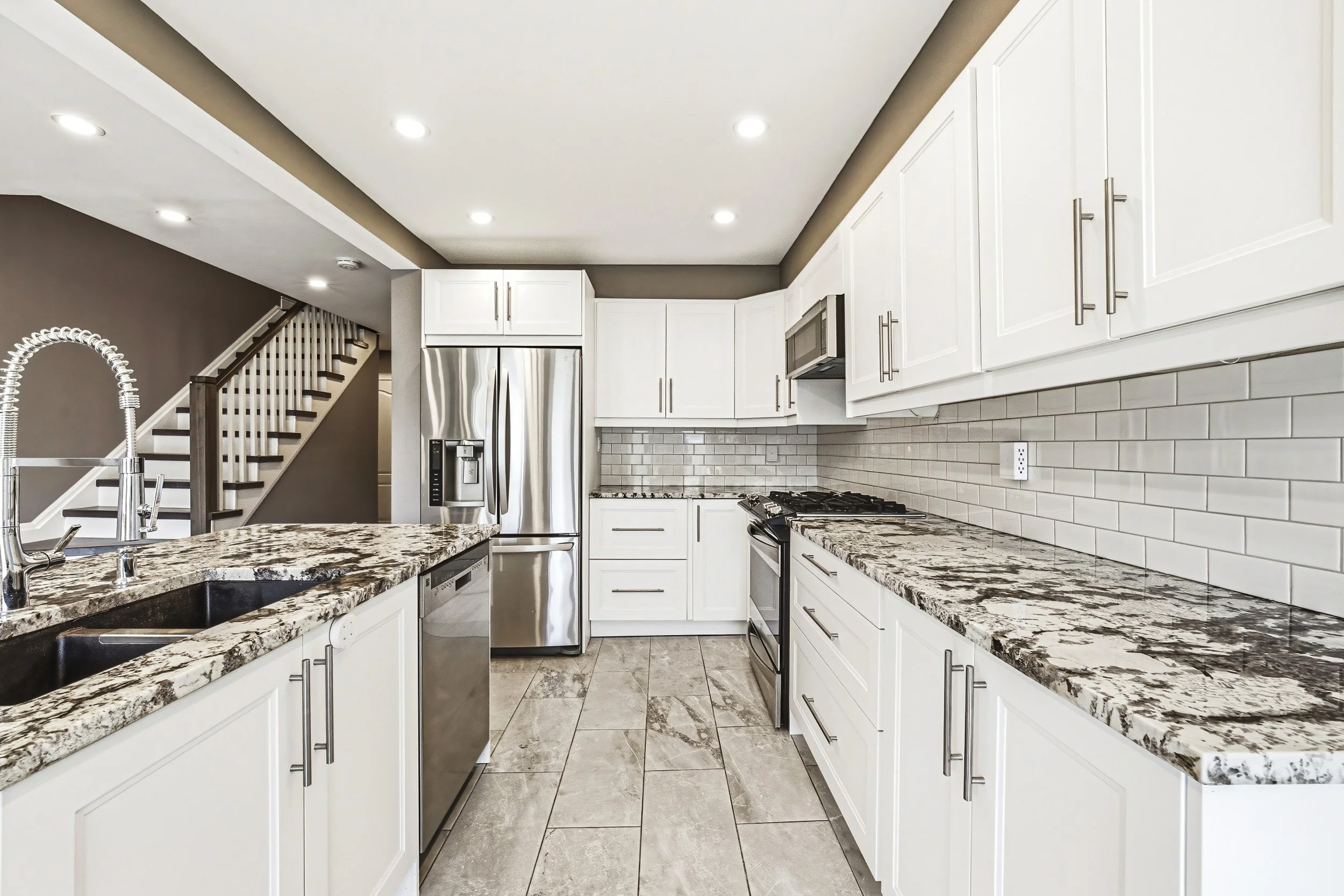 14 - 1000 Upper Paradise Rd #16, Hamilton.jpg