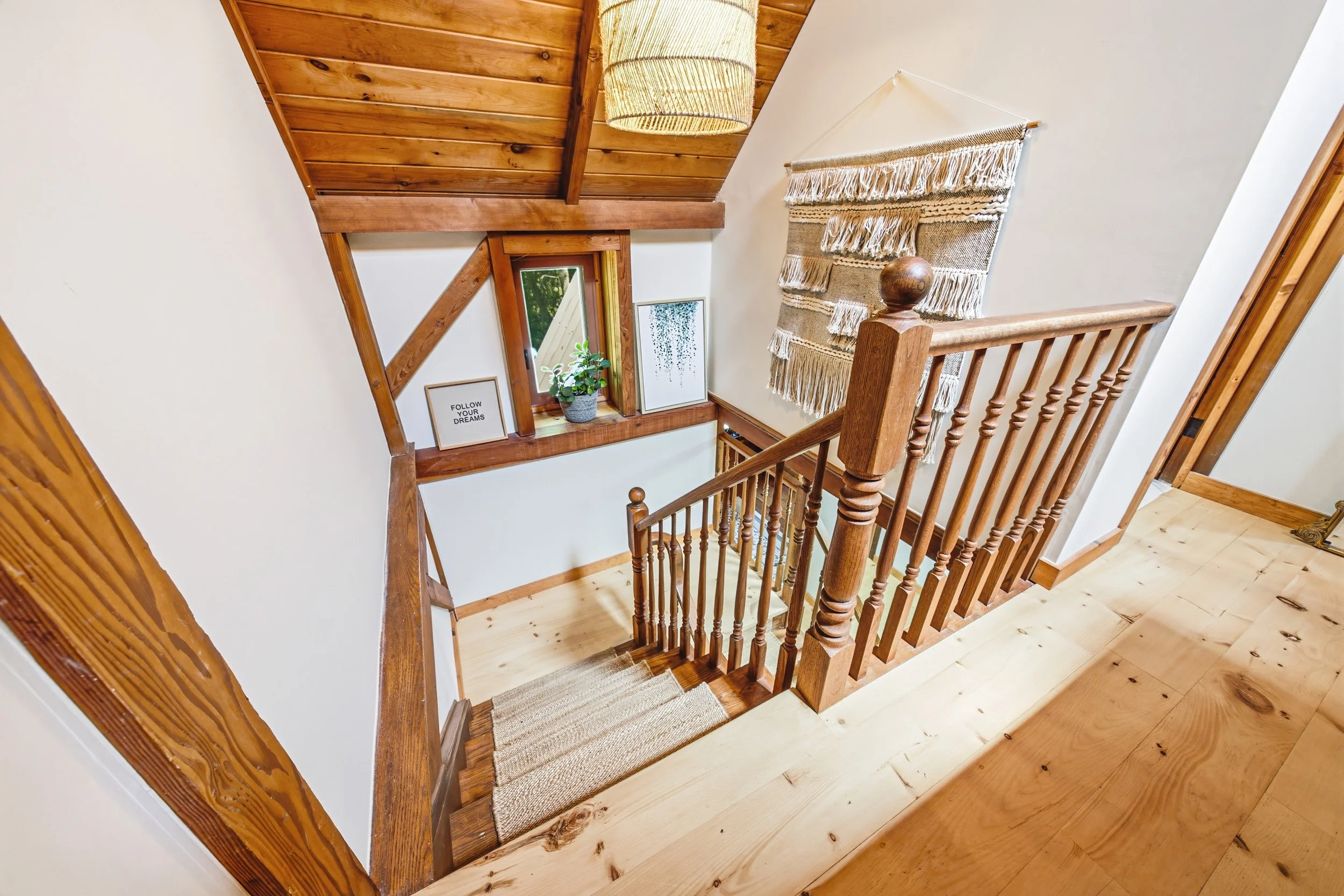 32 - 1548 Mineral Springs Rd, Ancaster.jpg