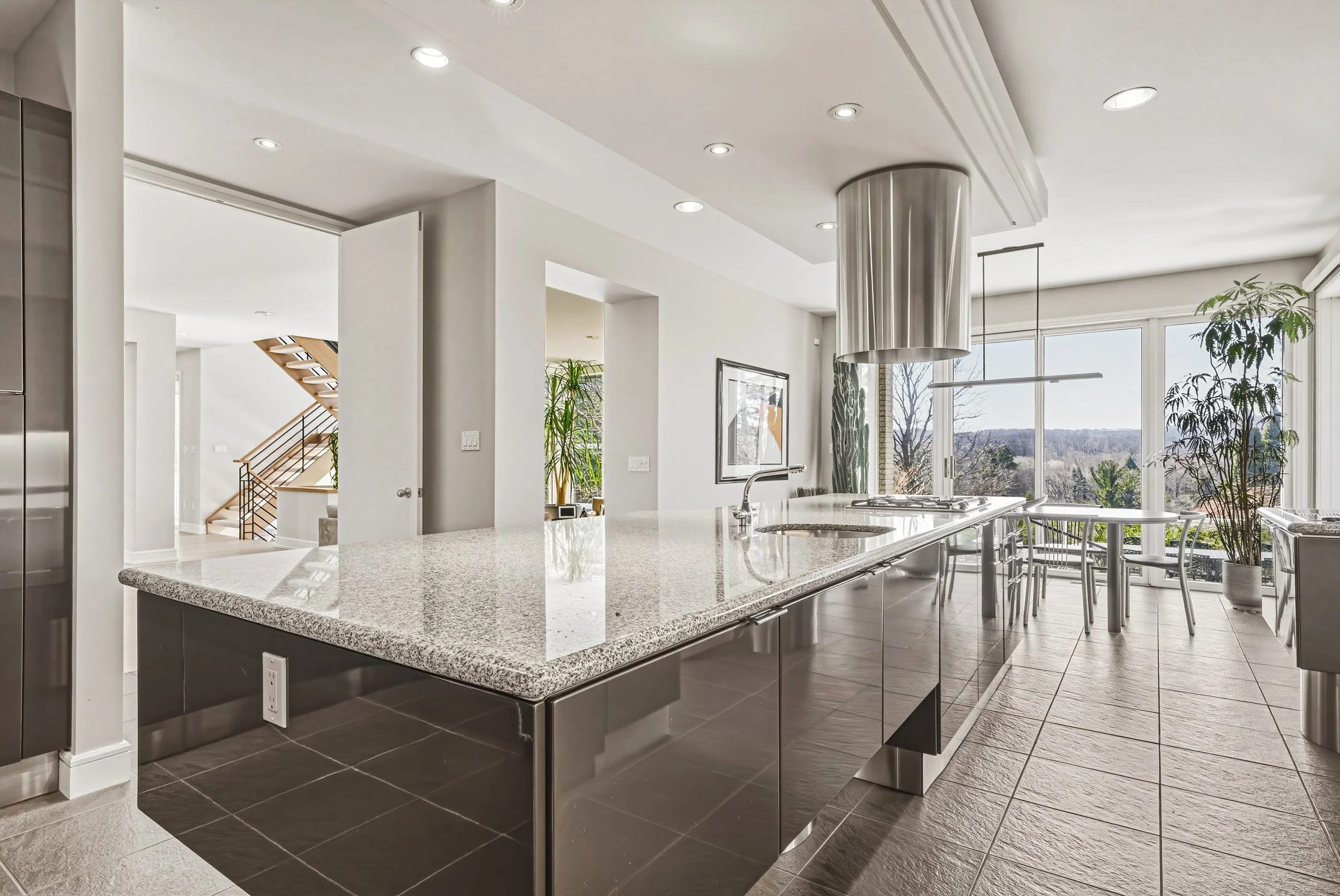 18 - 2 Anslow Court, Dundas.jpg