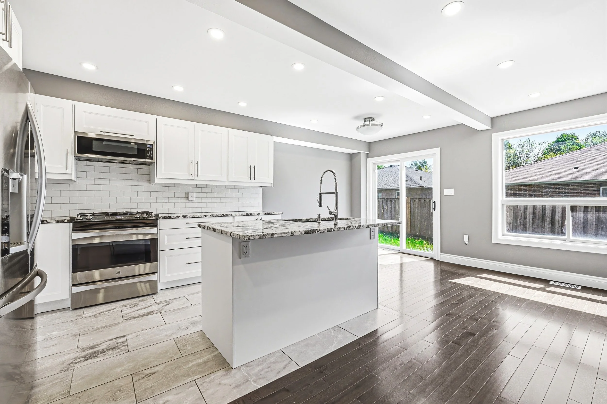6 - 1000 Upper Paradise Rd #16, Hamilton.jpg