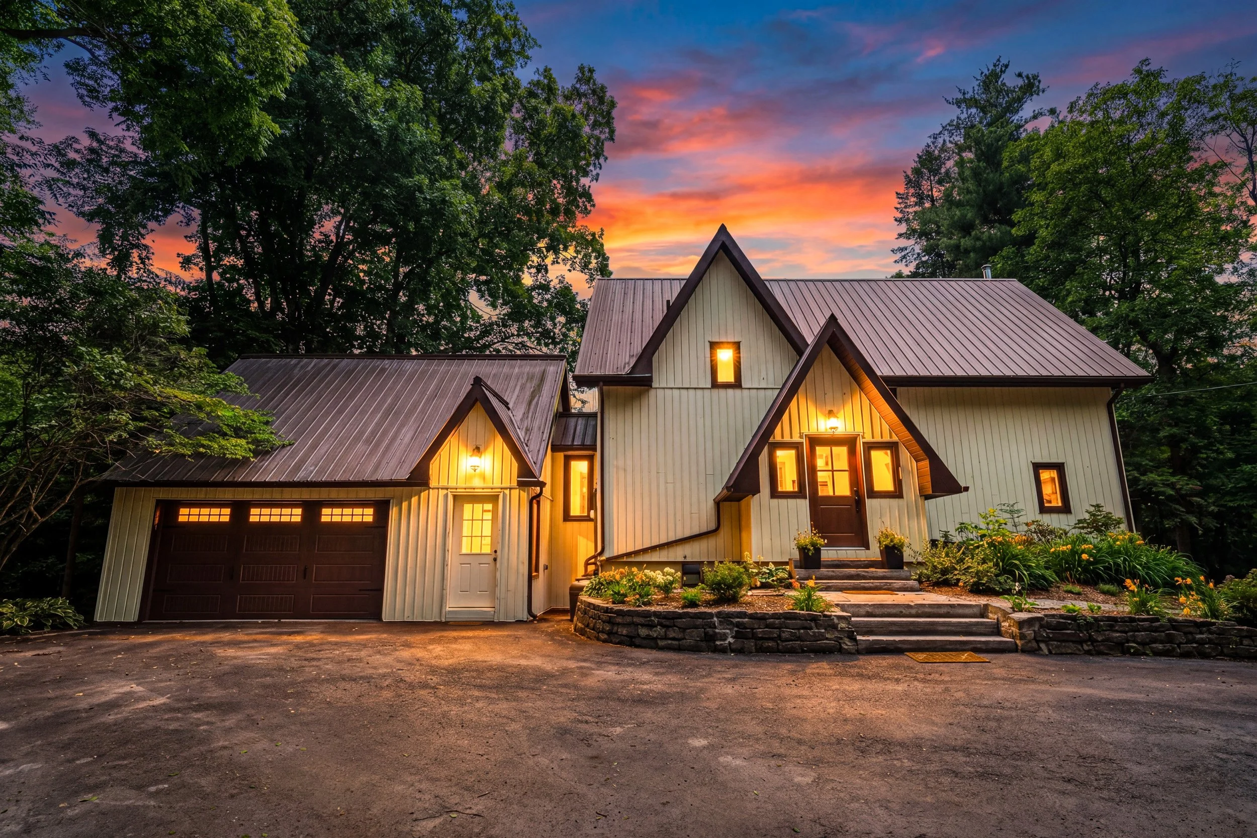 2 - 1548 Mineral Springs Rd, Ancaster.jpg