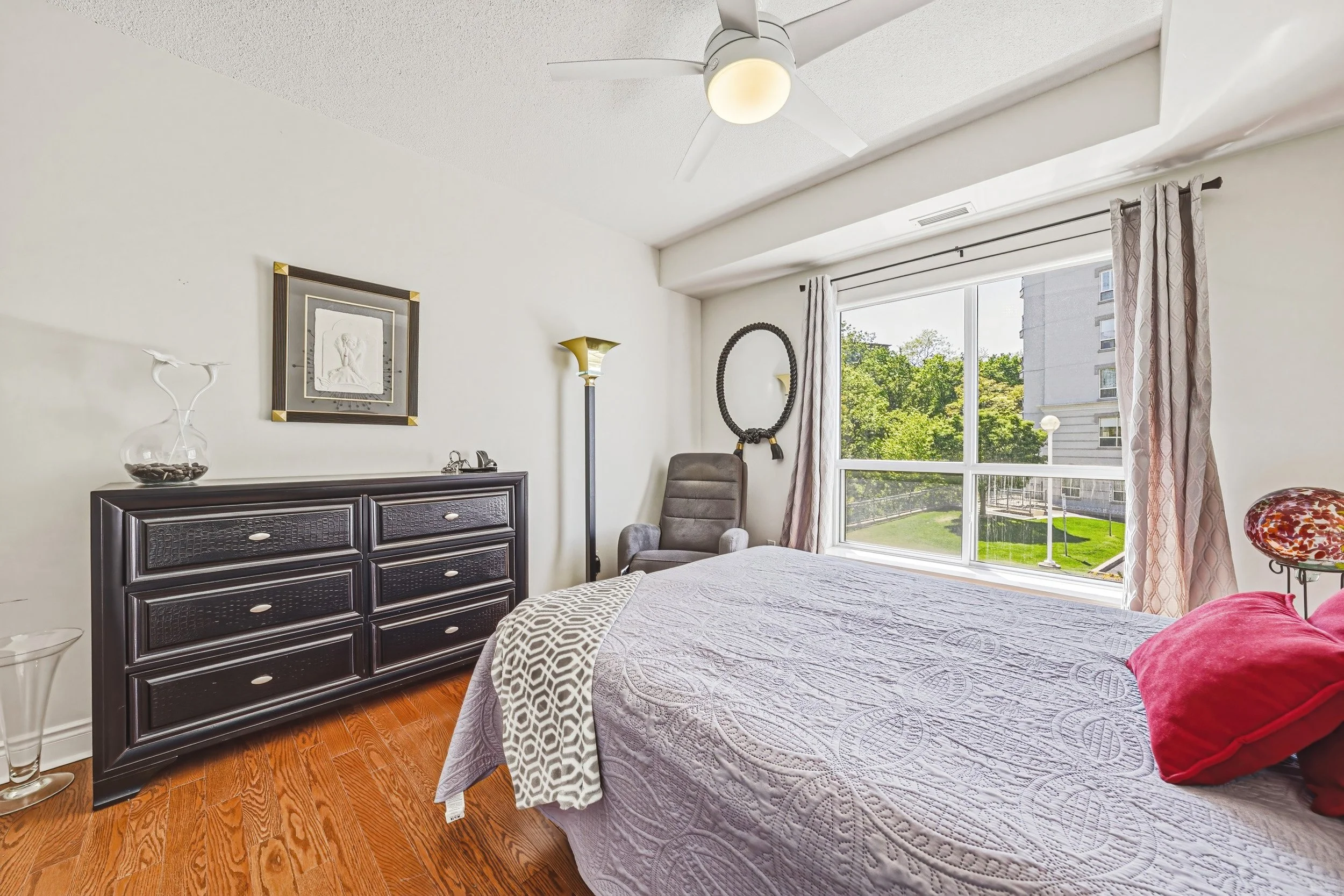 21 - 1000 Creekside Dr #204. Dundas.jpg