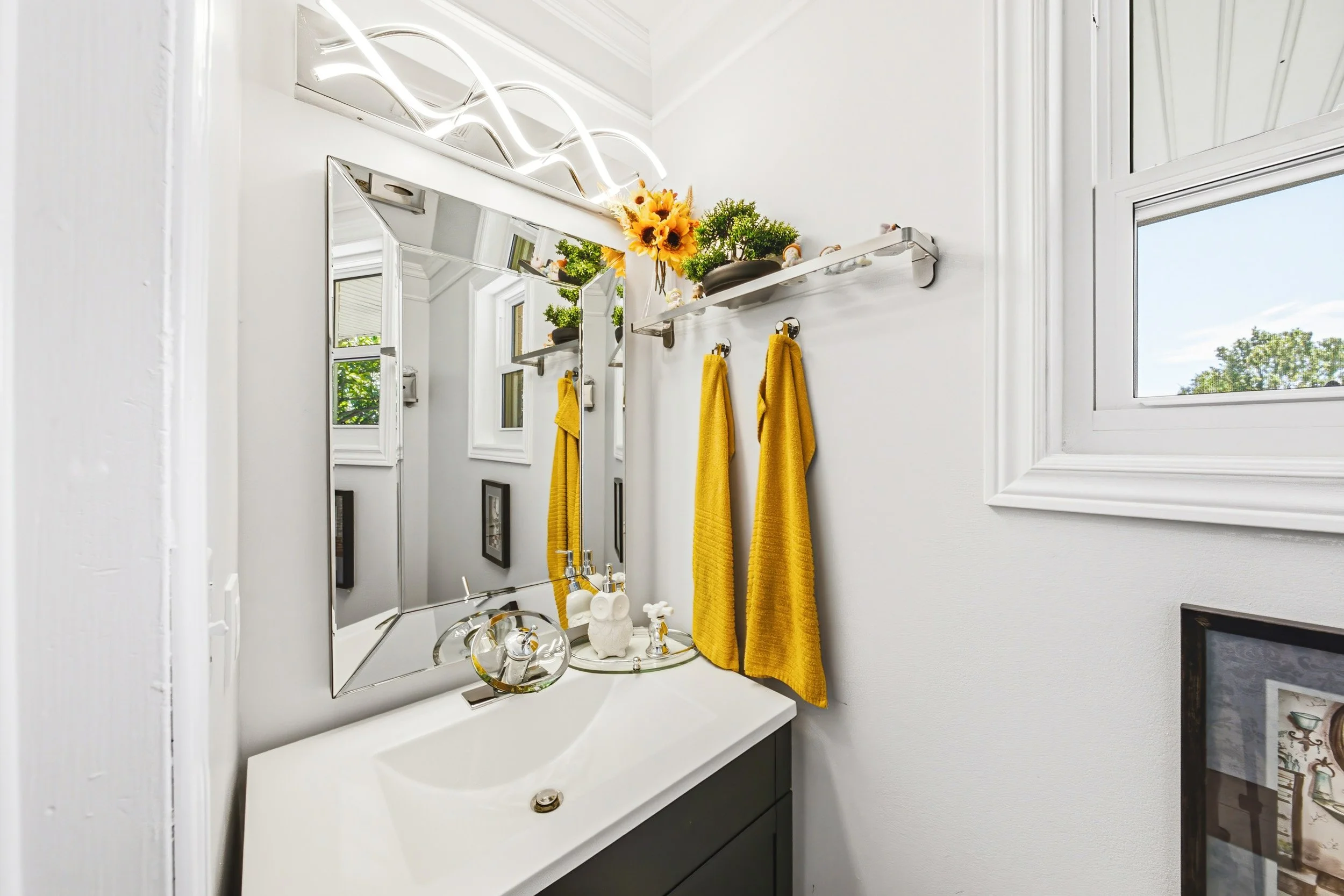 15 - 1000 Upper Paradise Rd #8, Hamilton.jpg