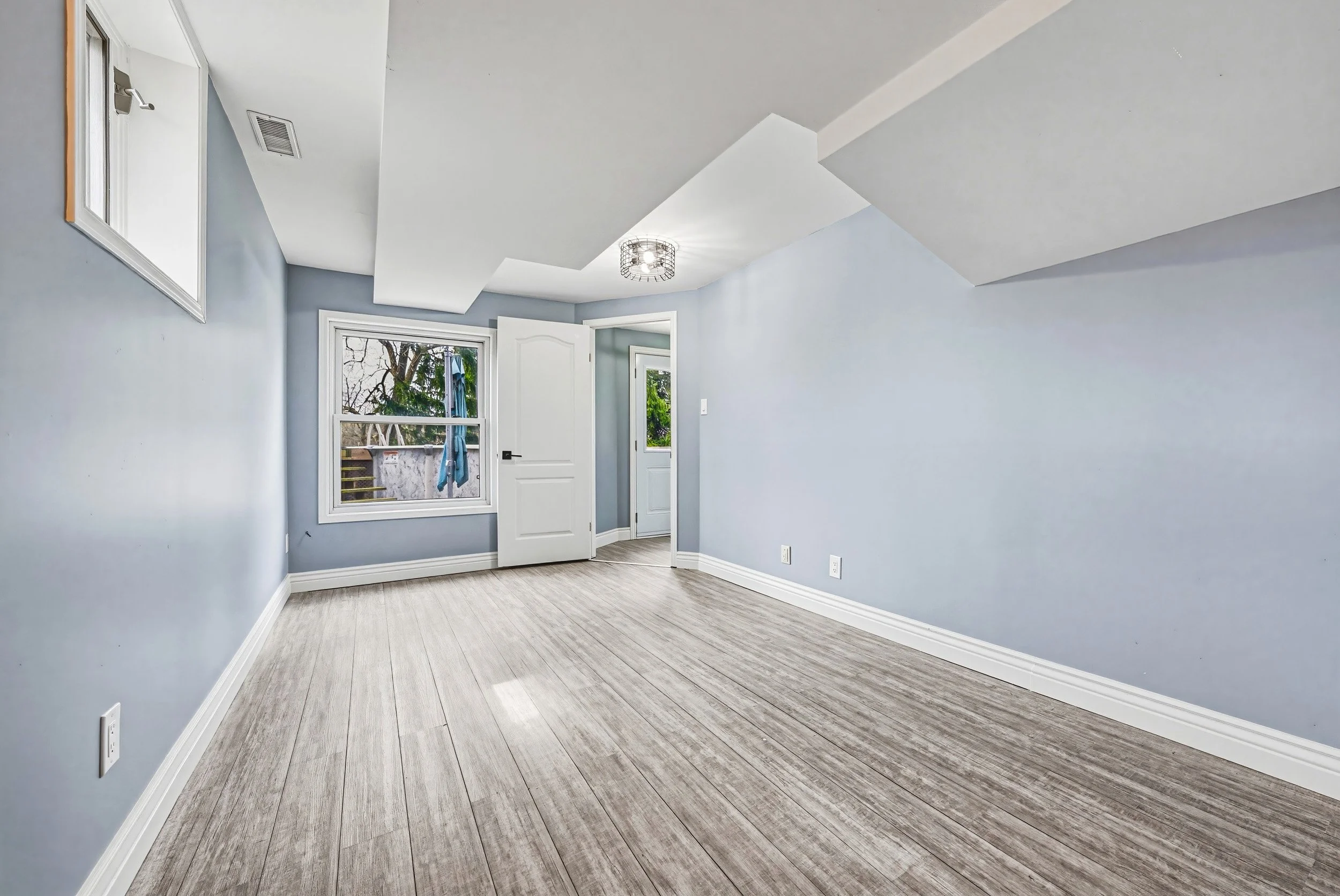 40 - 1292 Glancaster Road, Ancaster.jpg