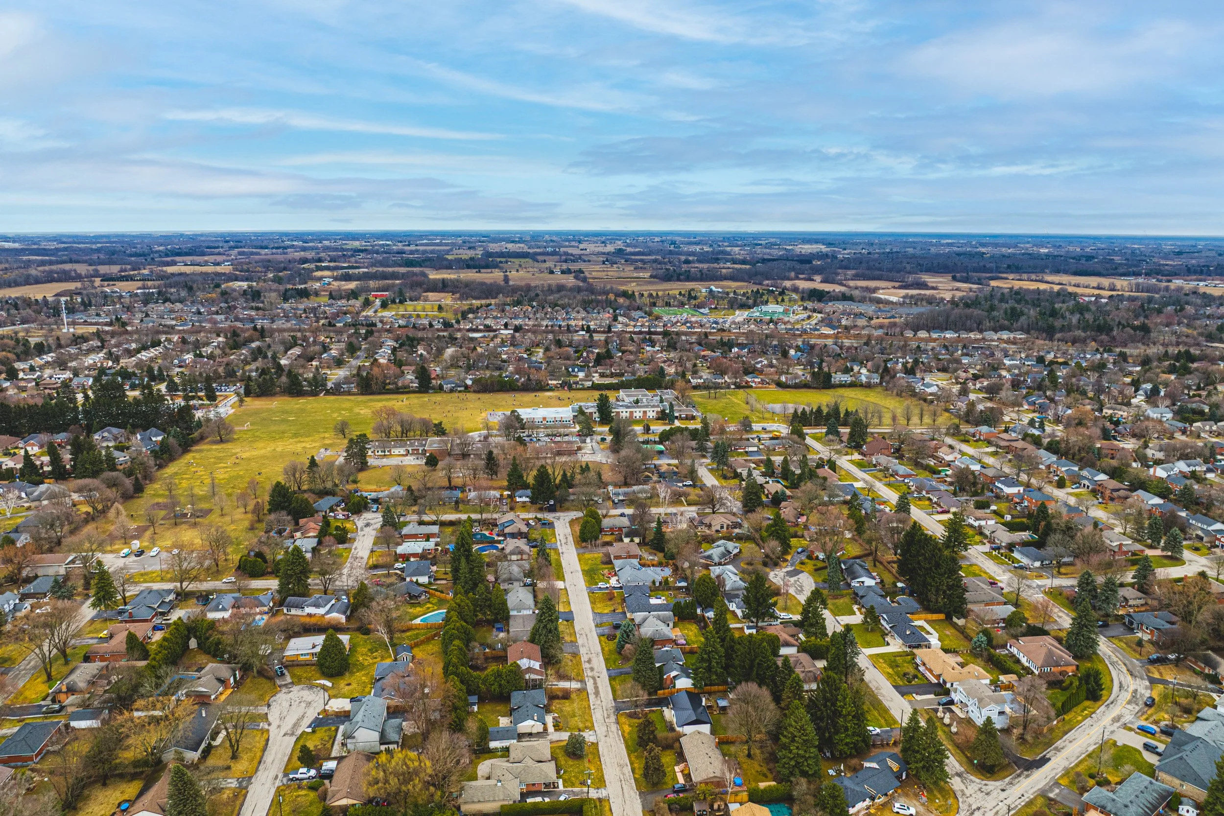 41 - 125 Wilson St W #214, Ancaster.jpg