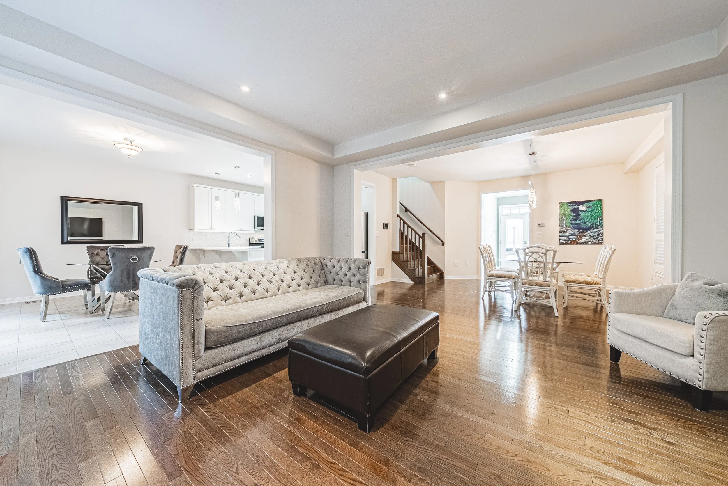 11 - 85 Peer Court, Ancaster.jpg