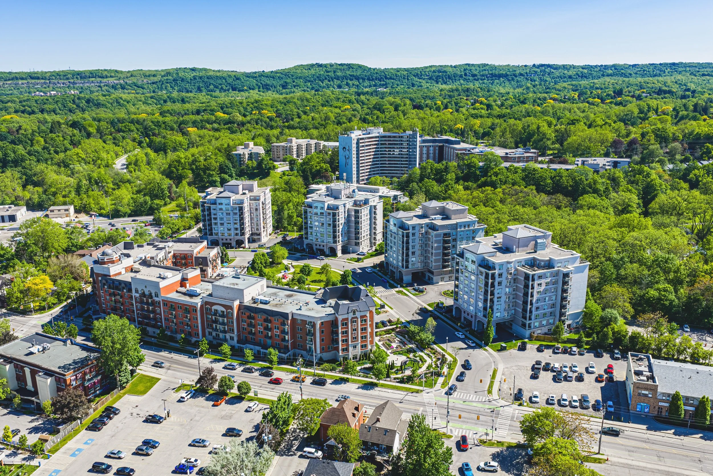 40 - 1000 Creekside Dr #204. Dundas.jpg