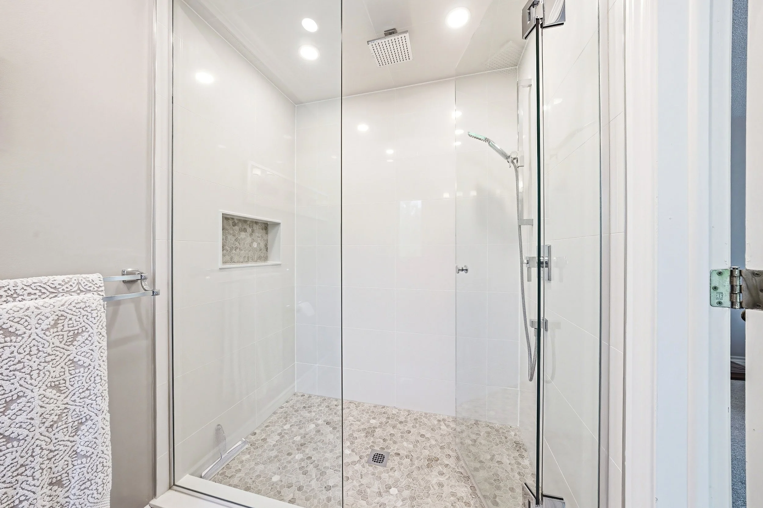 50 - 33 Golfview Cres, Dundas.jpg