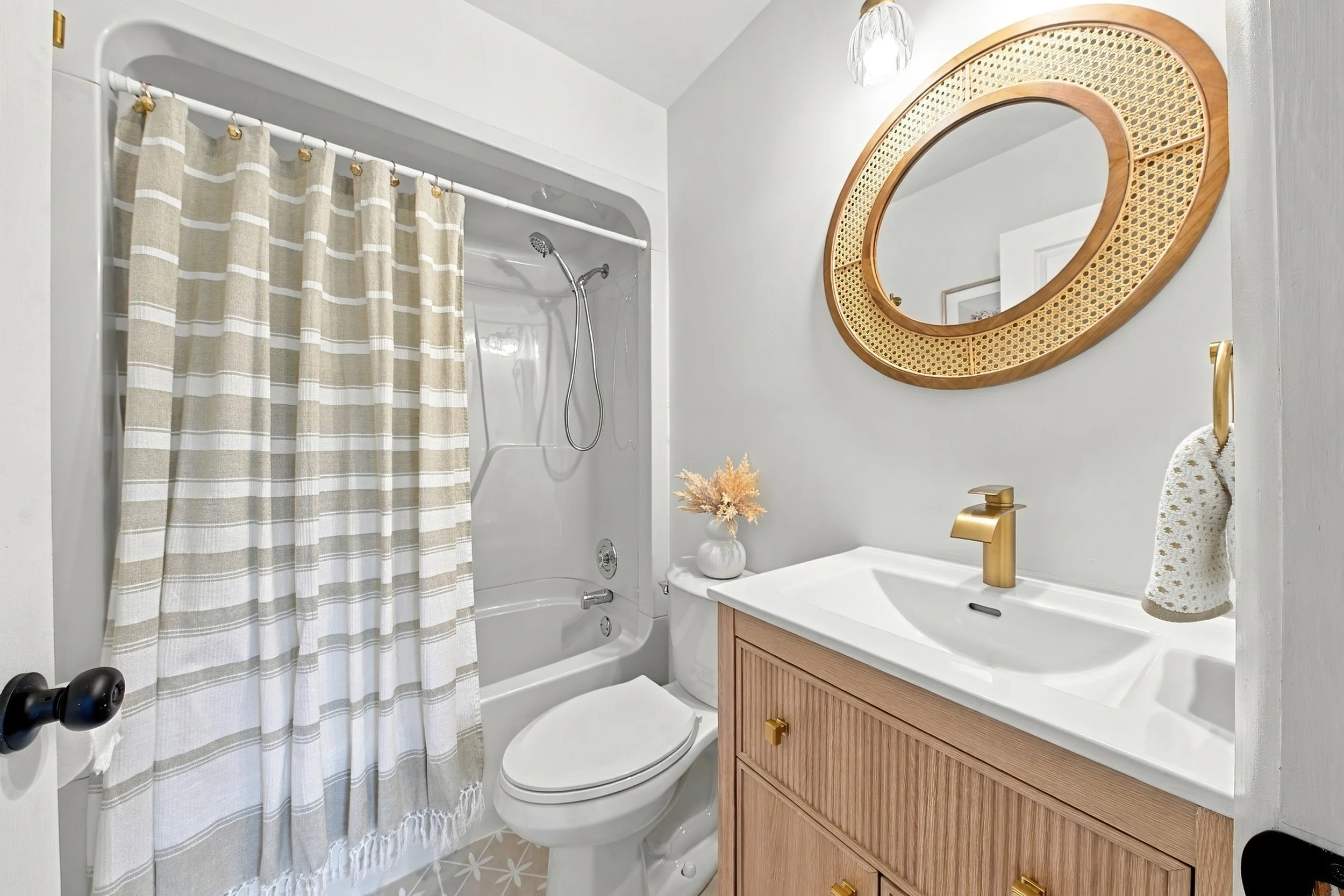 23 - 189 Taylor Rd, Ancaster.jpg