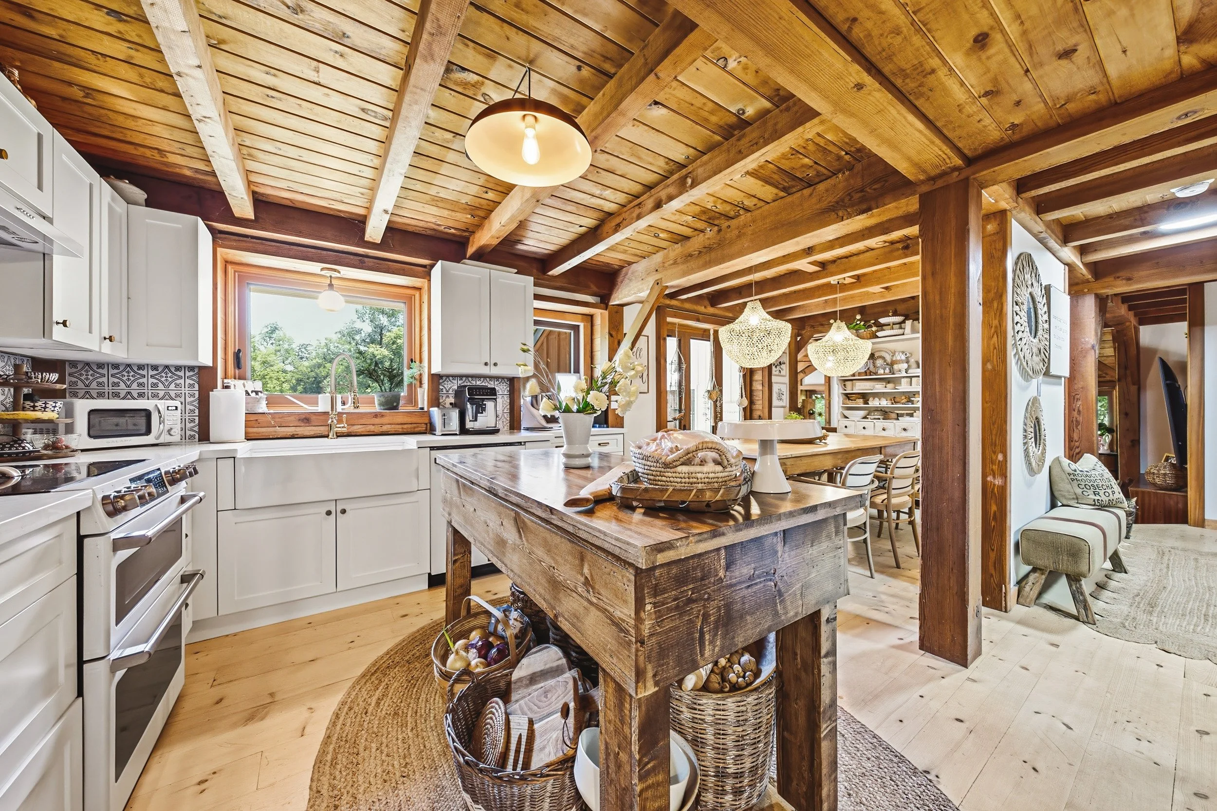 19 - 1548 Mineral Springs Rd, Ancaster.jpg
