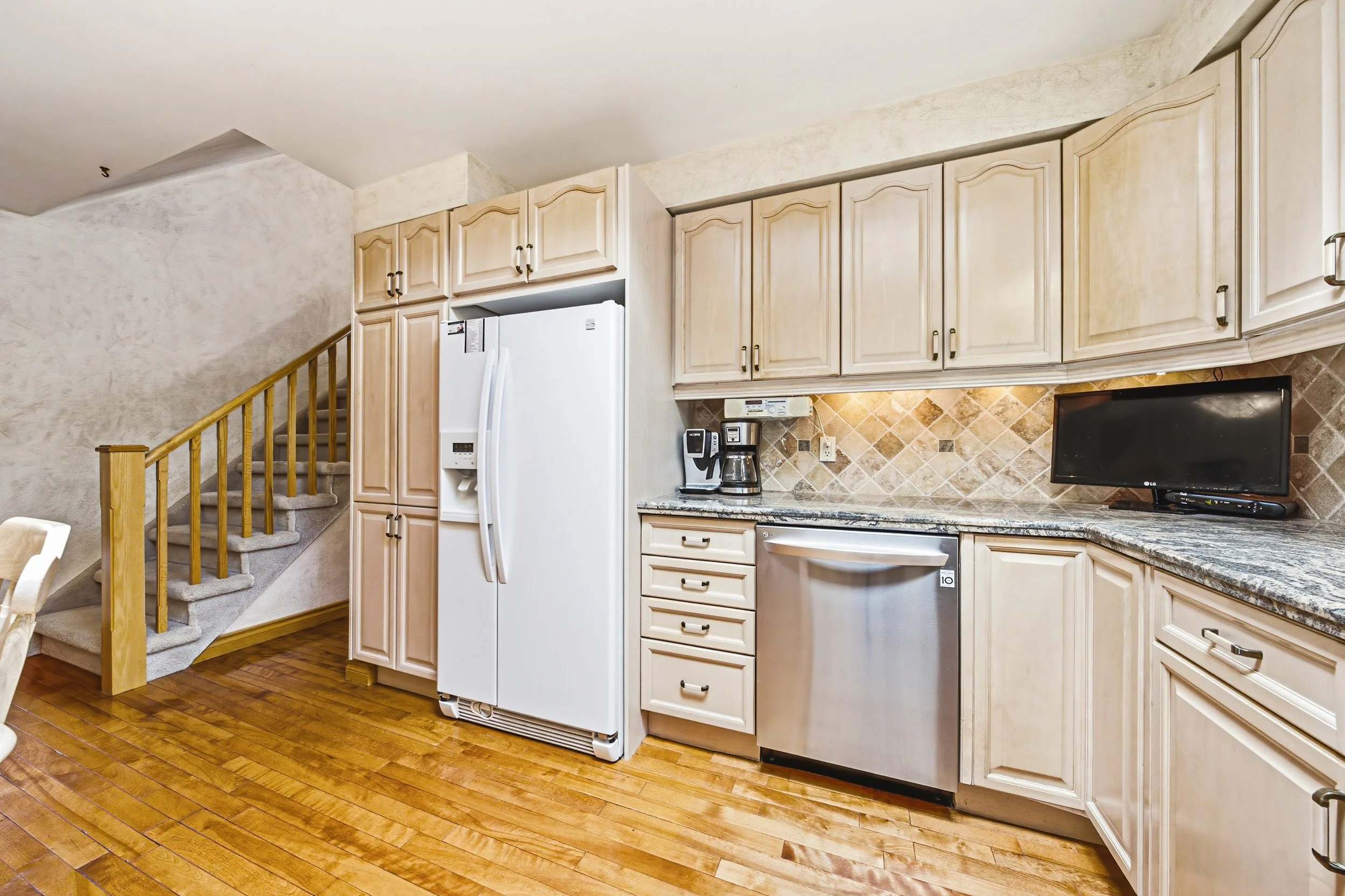 13 - 35 Audubon St S, Stoney Creek.jpg