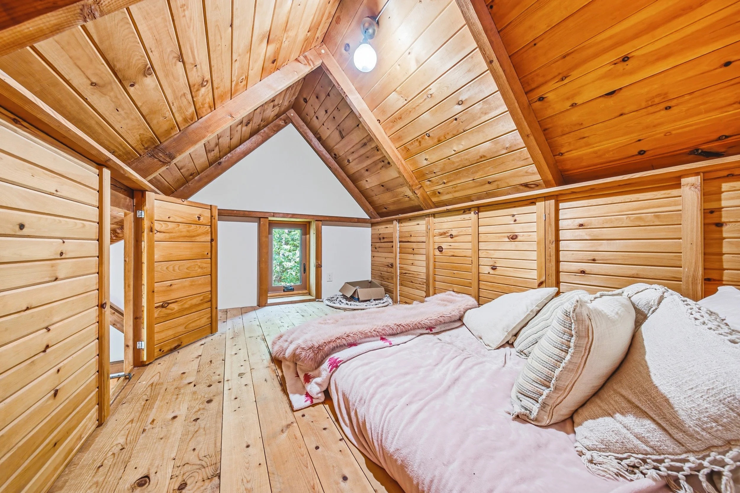 43 - 1548 Mineral Springs Rd, Ancaster.jpg