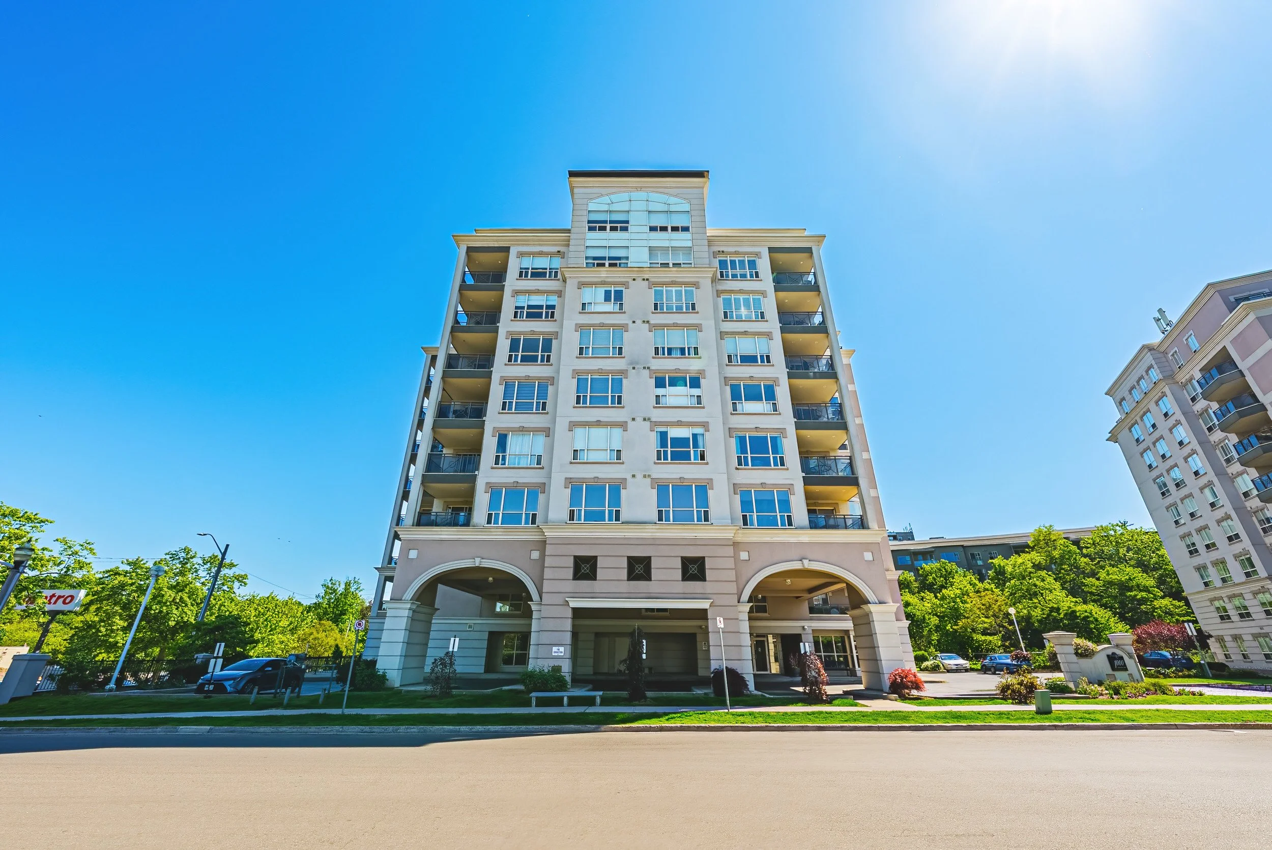 4 - 1000 Creekside Dr #204. Dundas.jpg