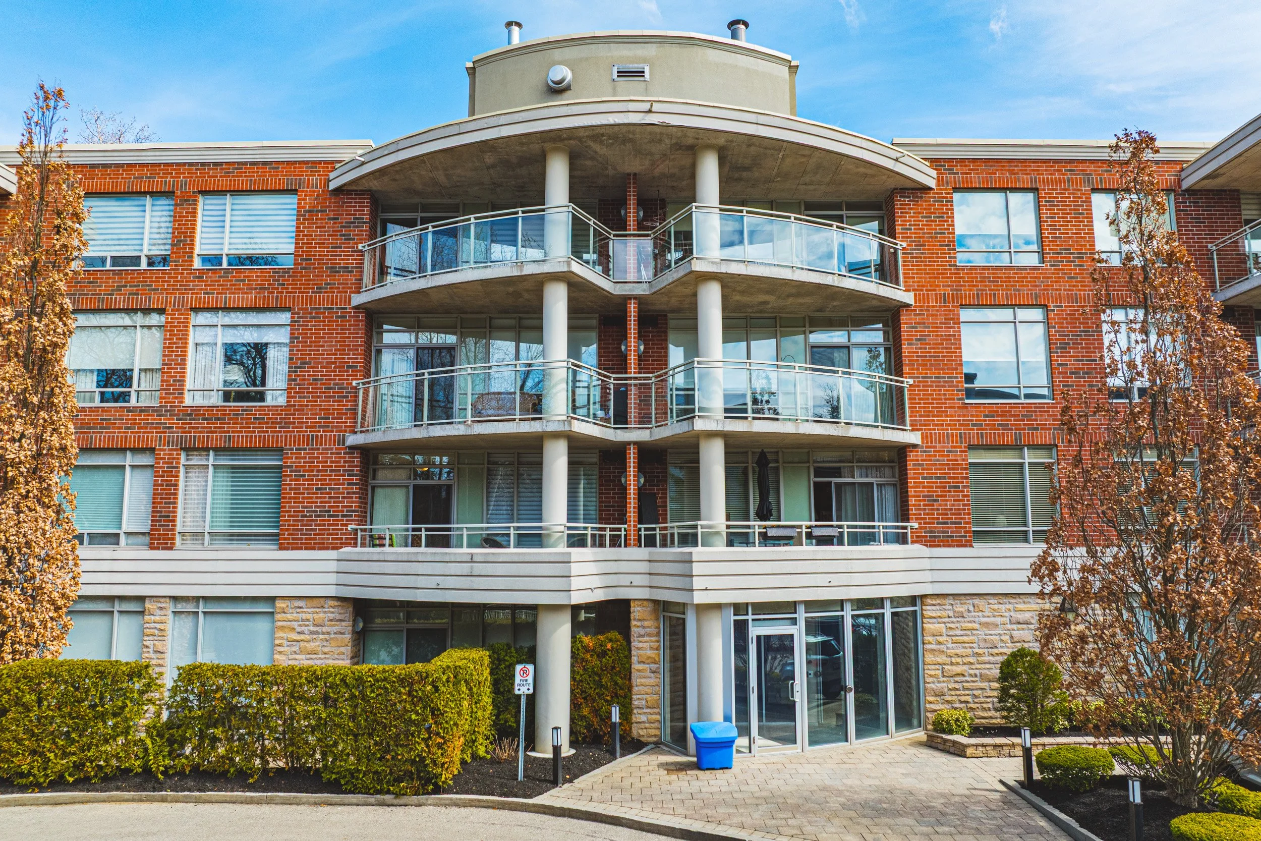 1 - 125 Wilson St W #312, Ancaster.jpg