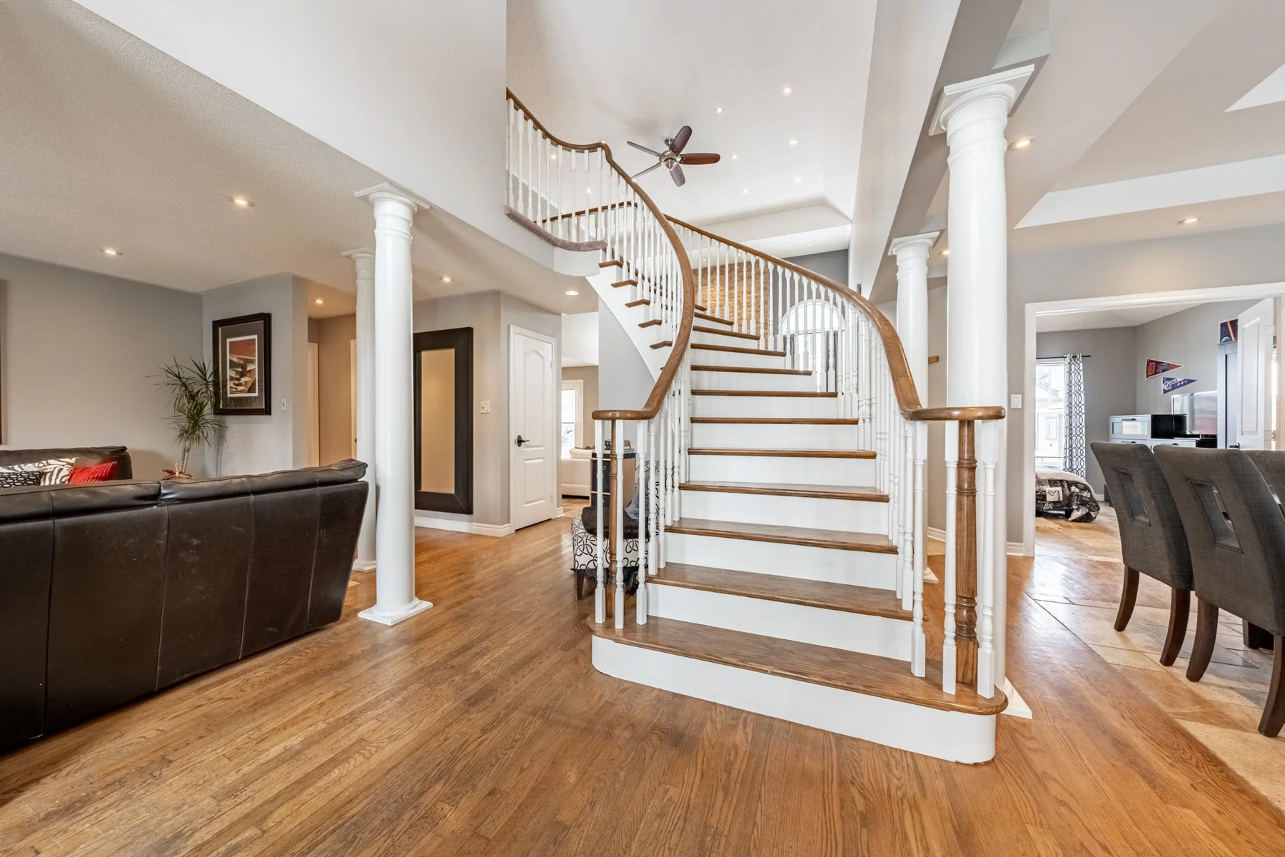 4 - 497 Heather Hill, Ancaster.jpg