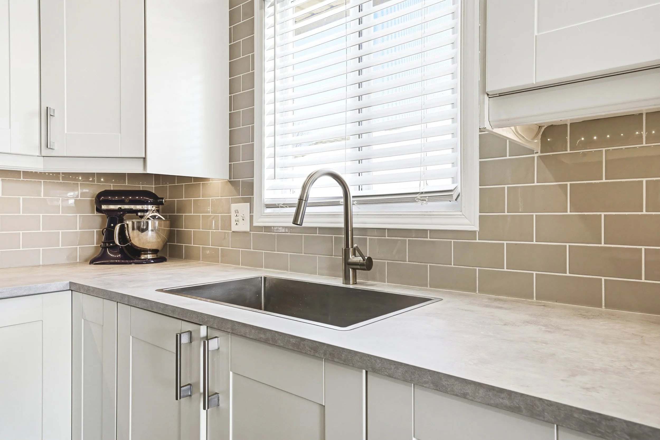 15 - 47 Fuller Dr, Caledonia.jpg