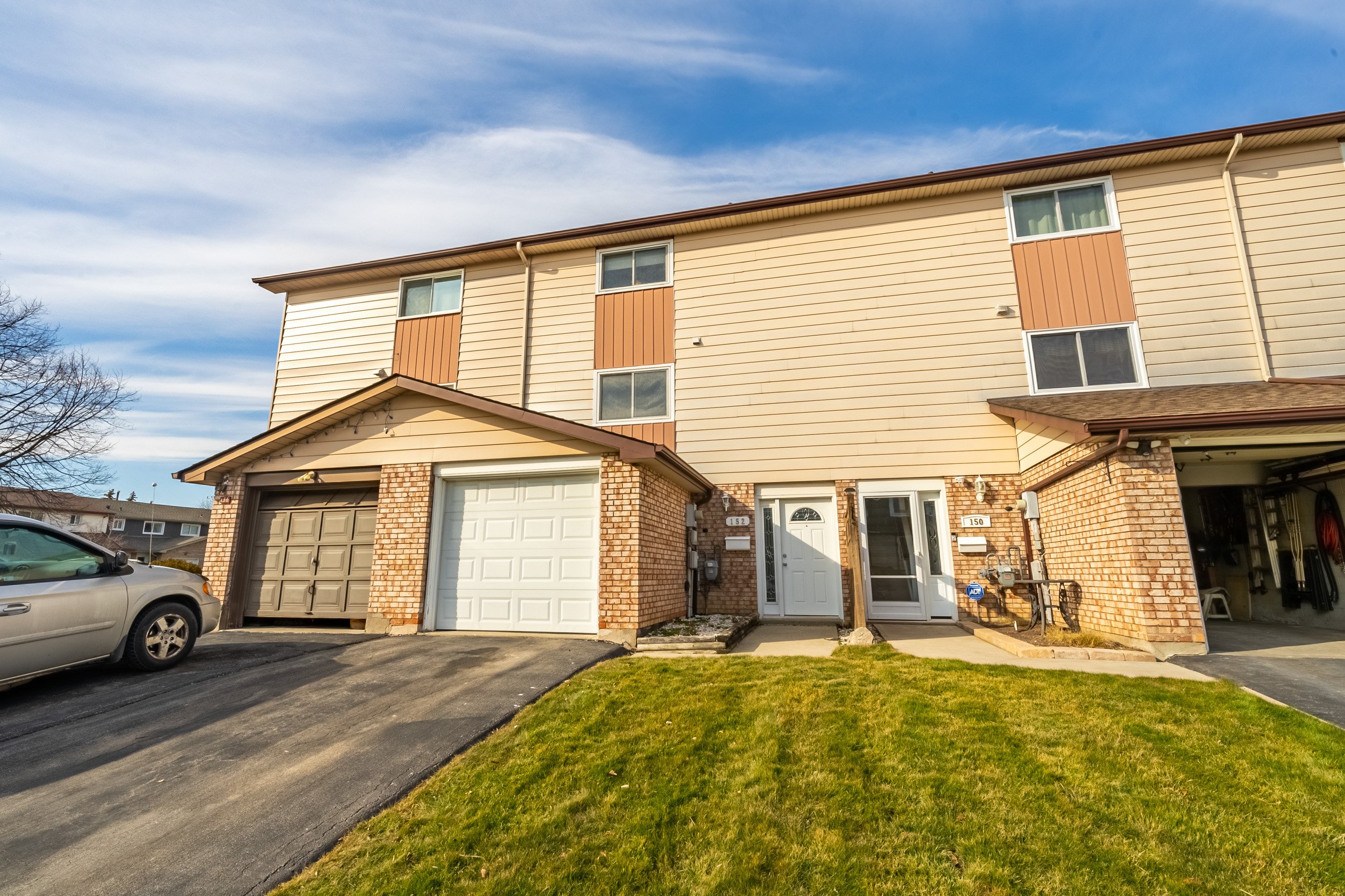 152 Aylmer Cres Hamilton 