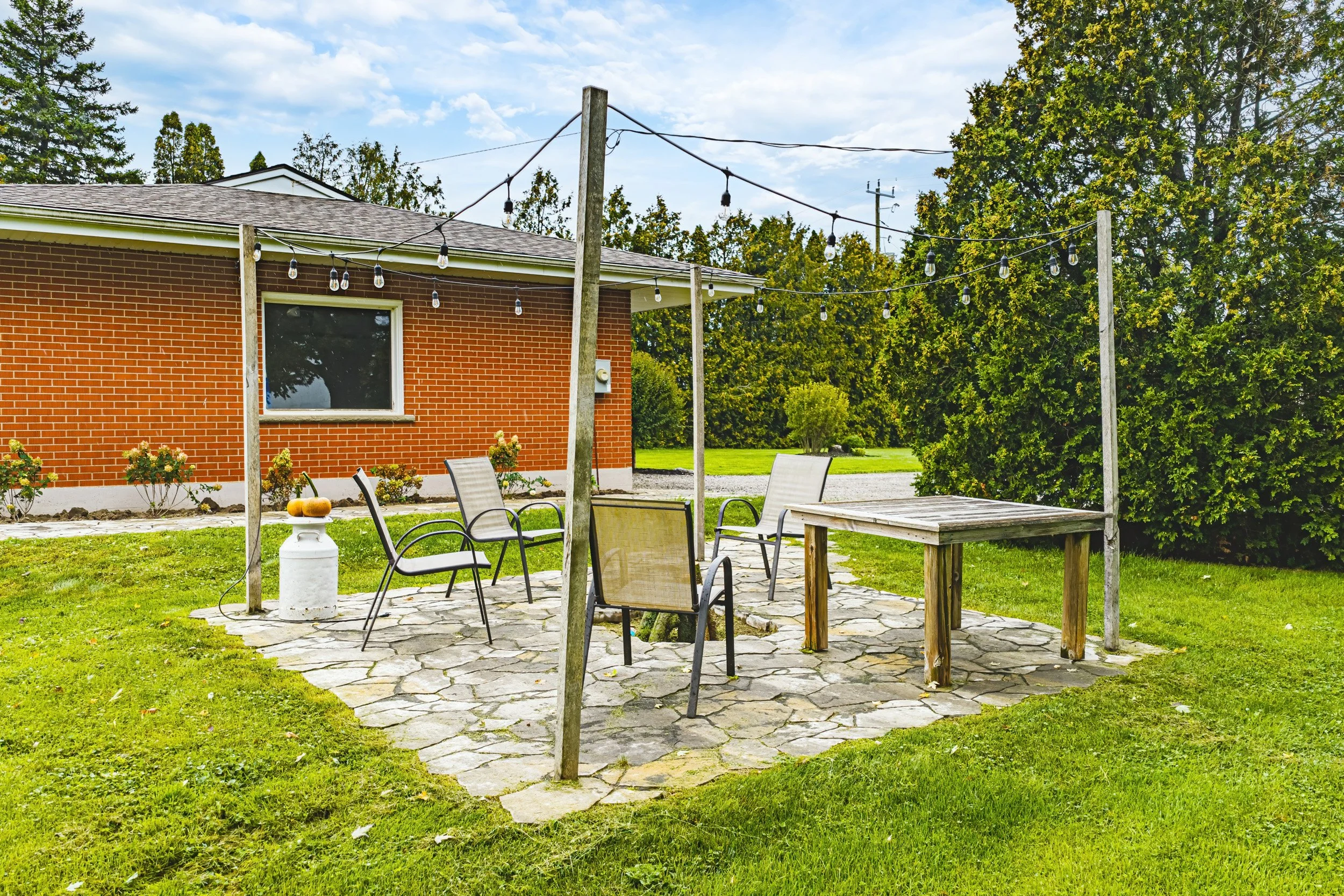 38 - 83 Sour Springs Rd, Brantford.jpg