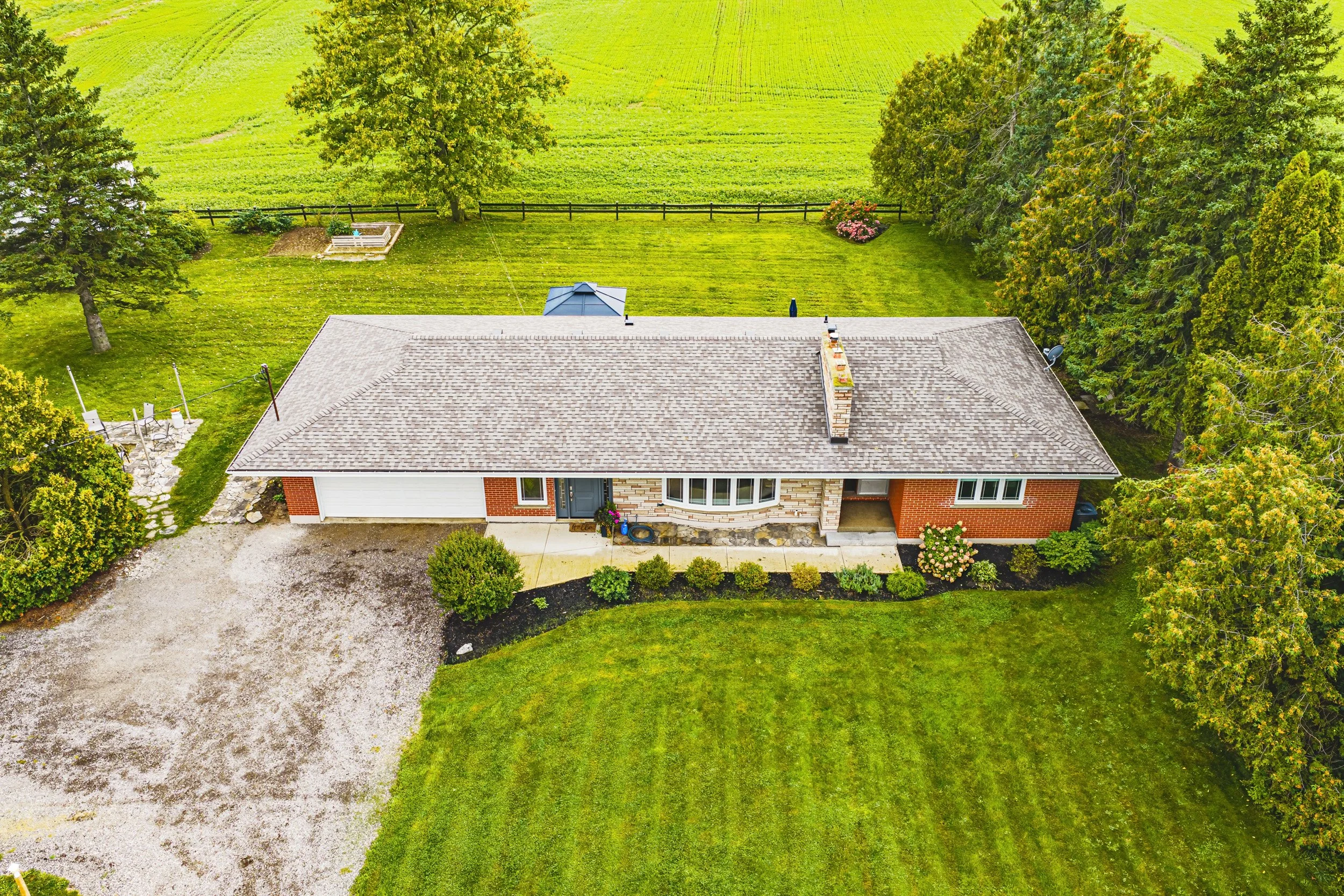 2 - 83 Sour Springs Rd, Brantford.jpg