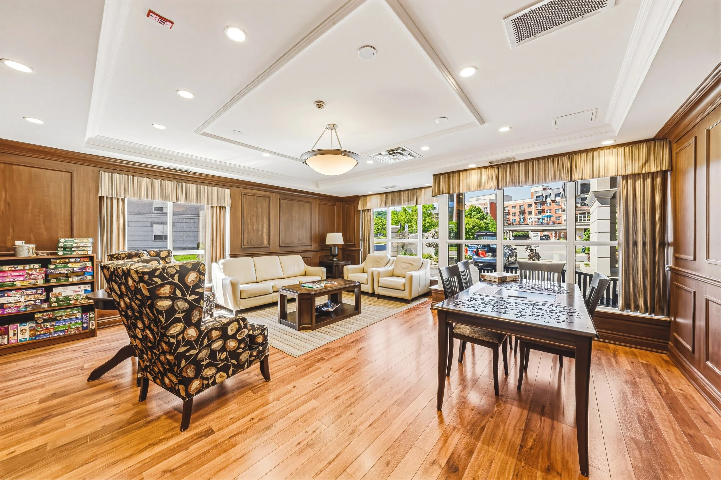 31 - 1000 Creekside Dr #204. Dundas.jpg