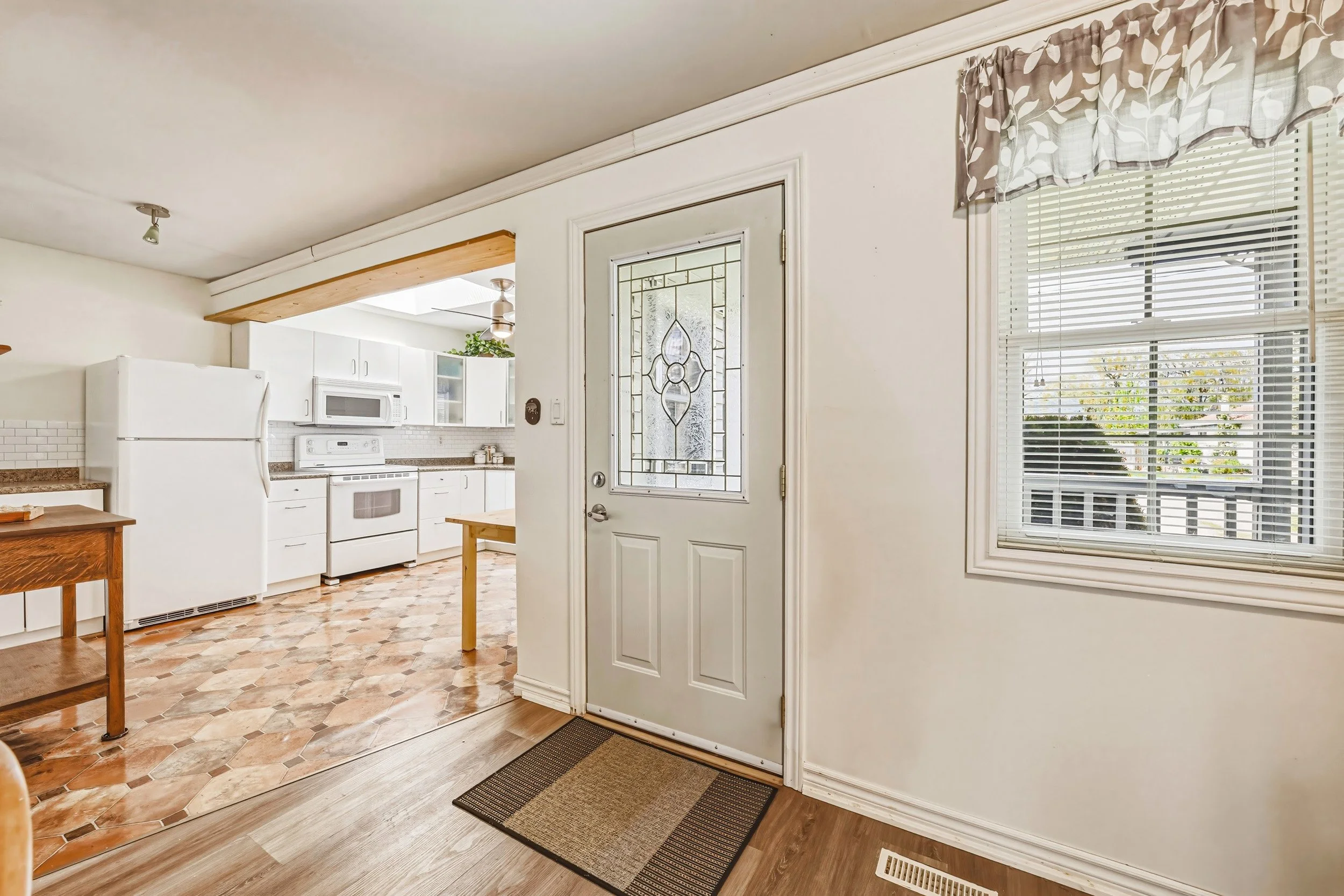 7 - 52 Wilcox Drive, Peacock Point.jpg