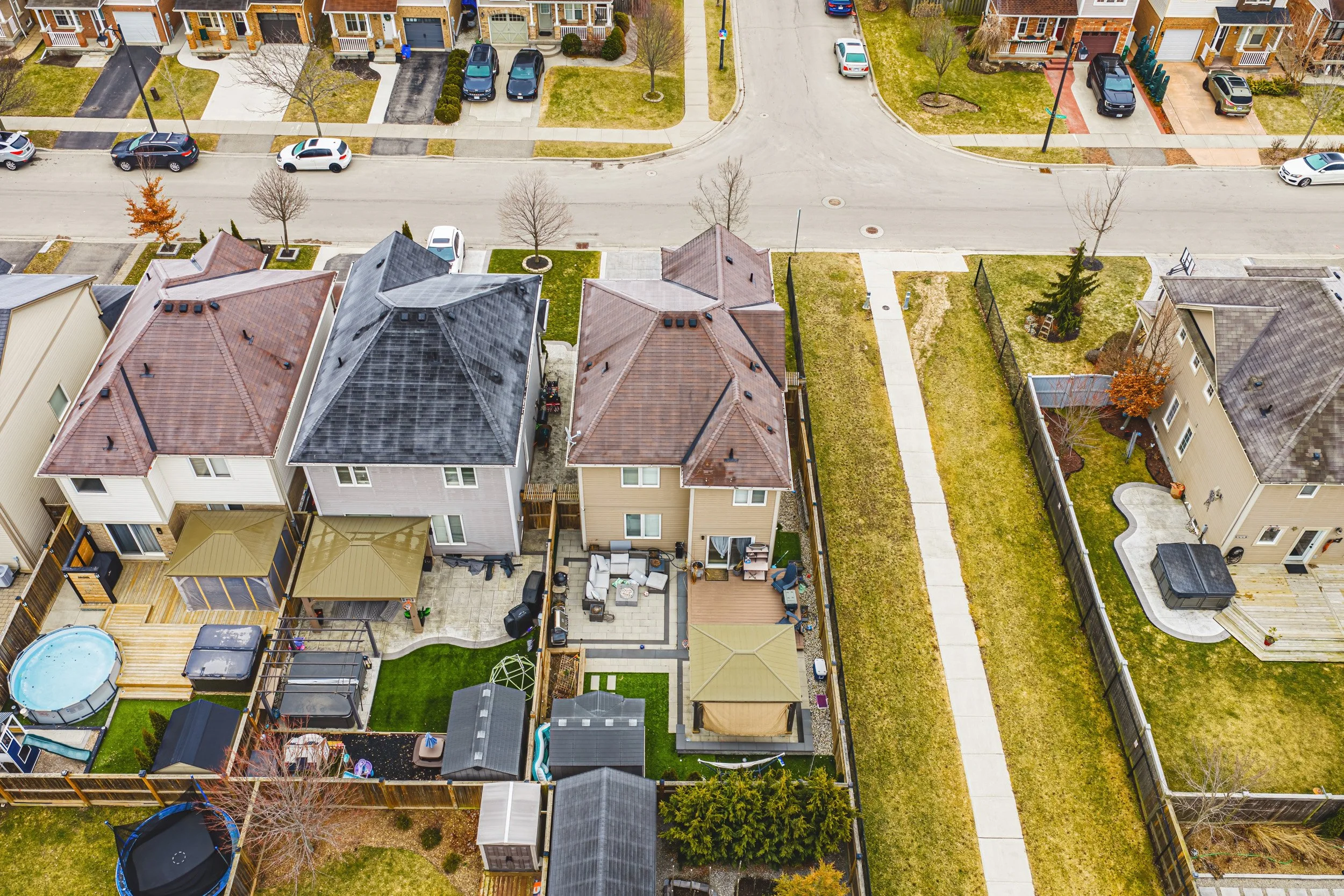 40 - 108 Cleghorn Dr, Binbrook.jpg