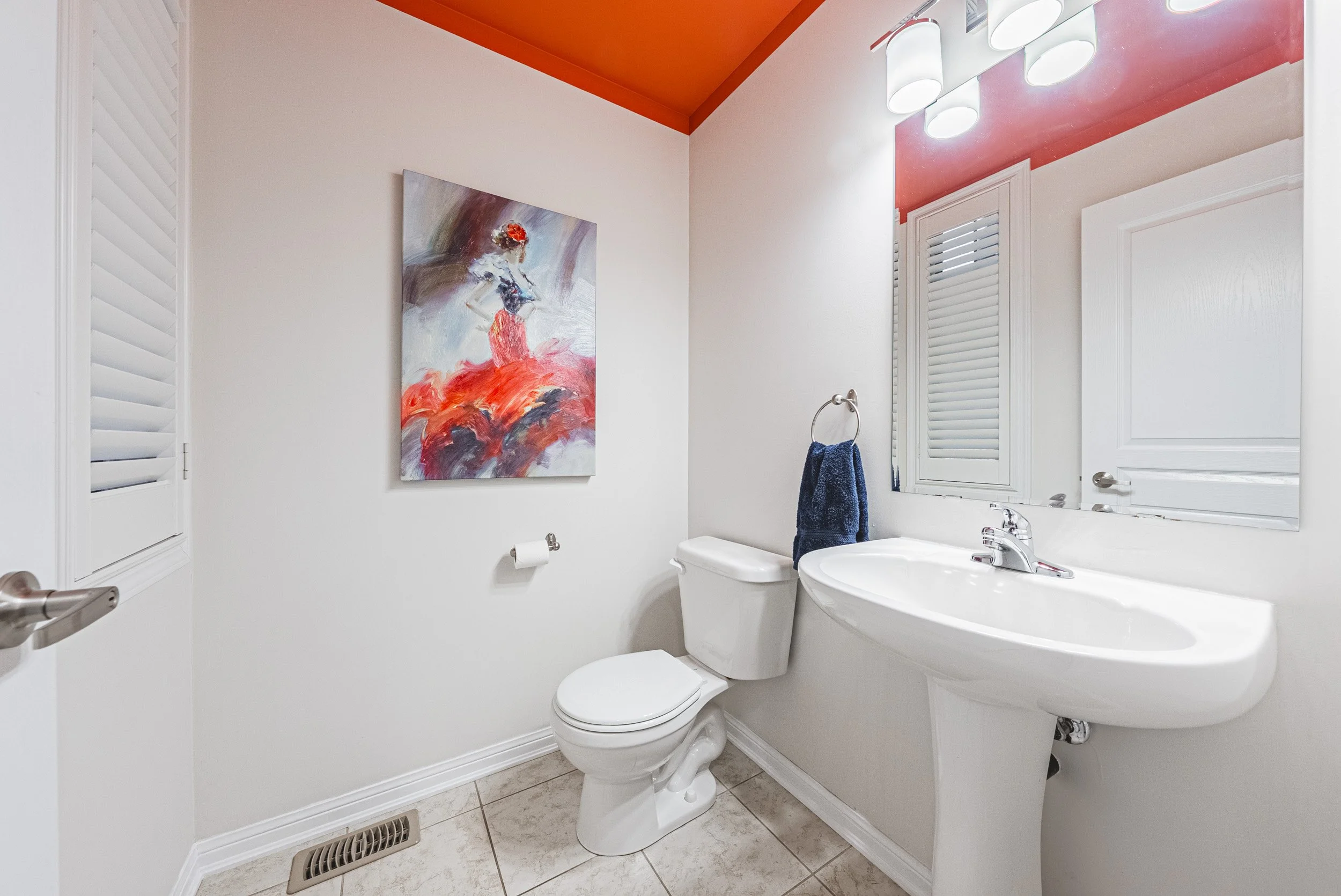 5 - 85 Peer Court, Ancaster.jpg