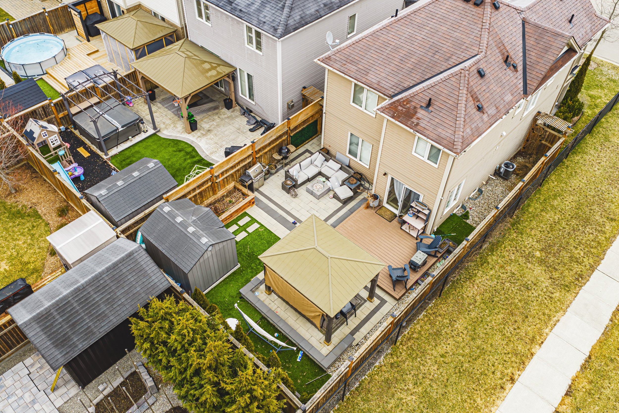 30 - 108 Cleghorn Dr, Binbrook.jpg