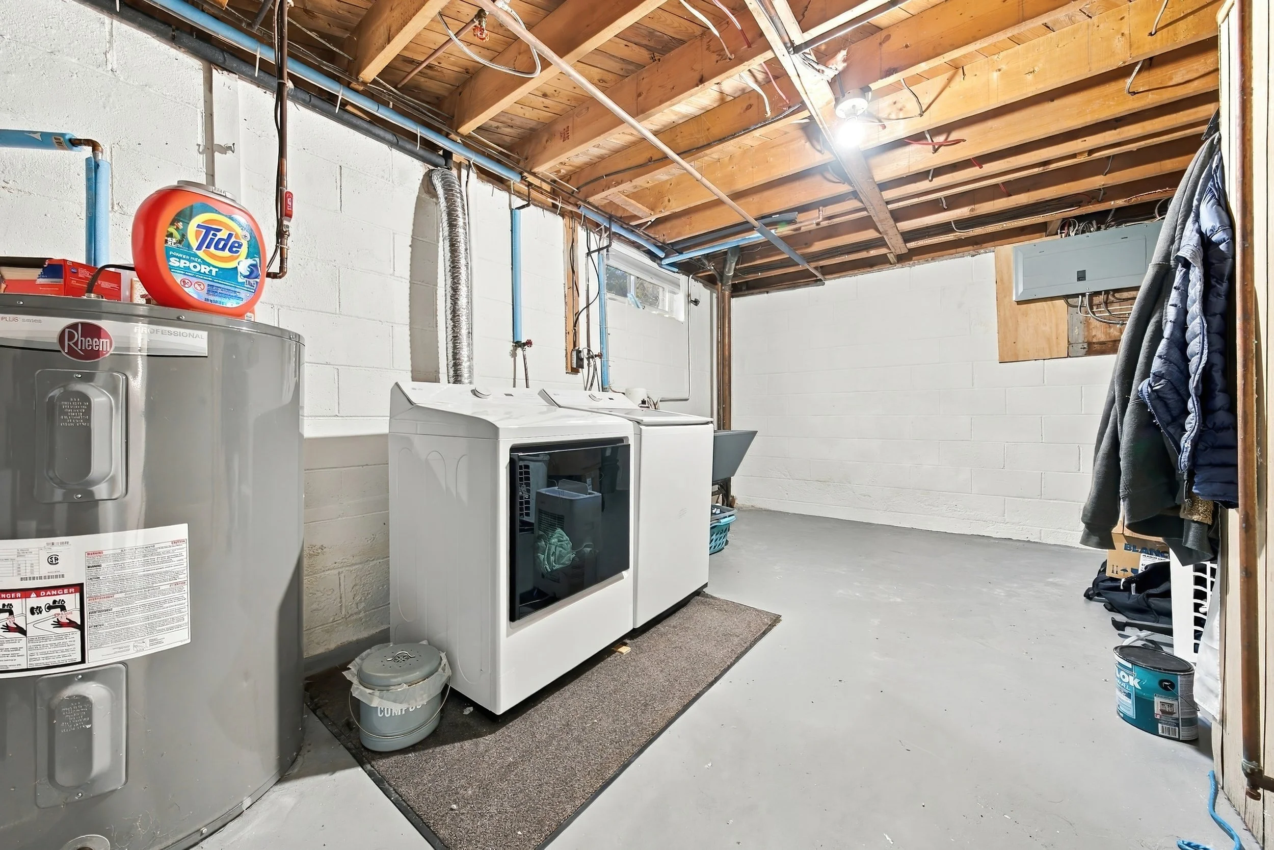 28 - 13 Delsey St, Dundas.jpg