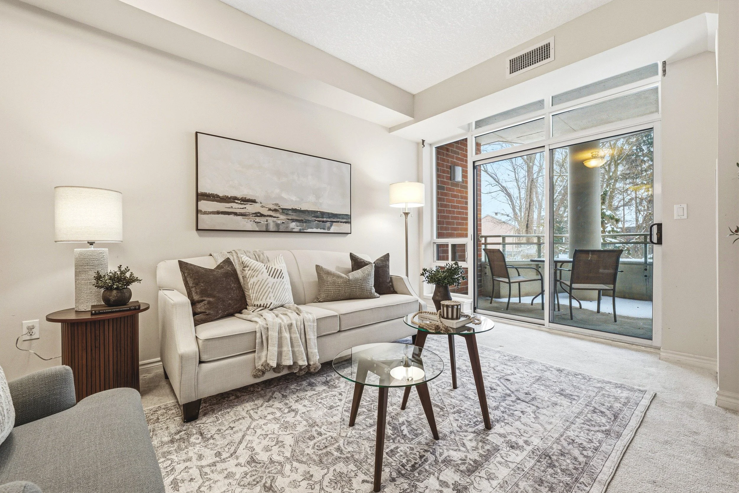 15 - 125 Wilson St W #214, Ancaster.jpg