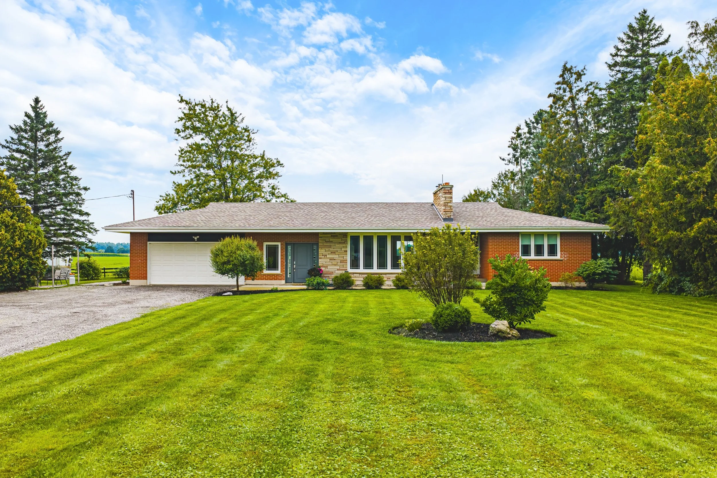3 - 83 Sour Springs Rd, Brantford.jpg