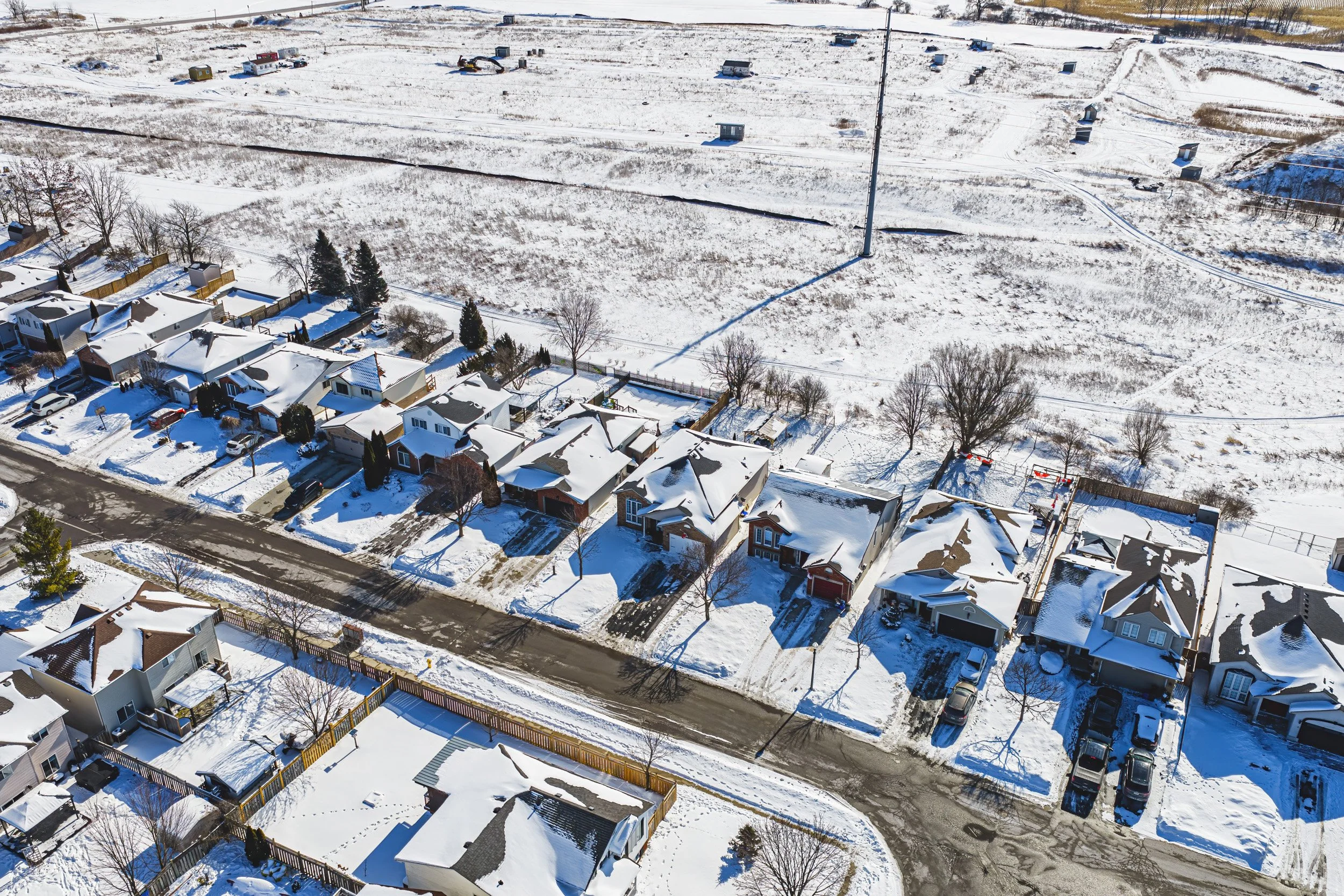 1 - 47 Fuller Dr, Caledonia.jpg