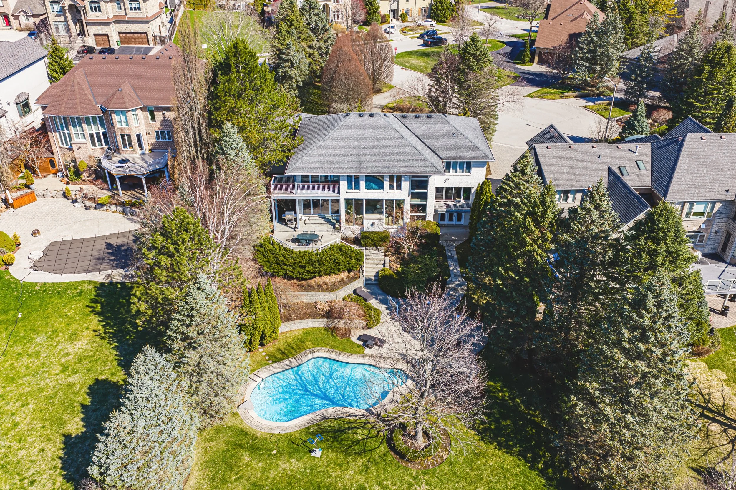 3 - 2 Anslow Court, Dundas.jpg