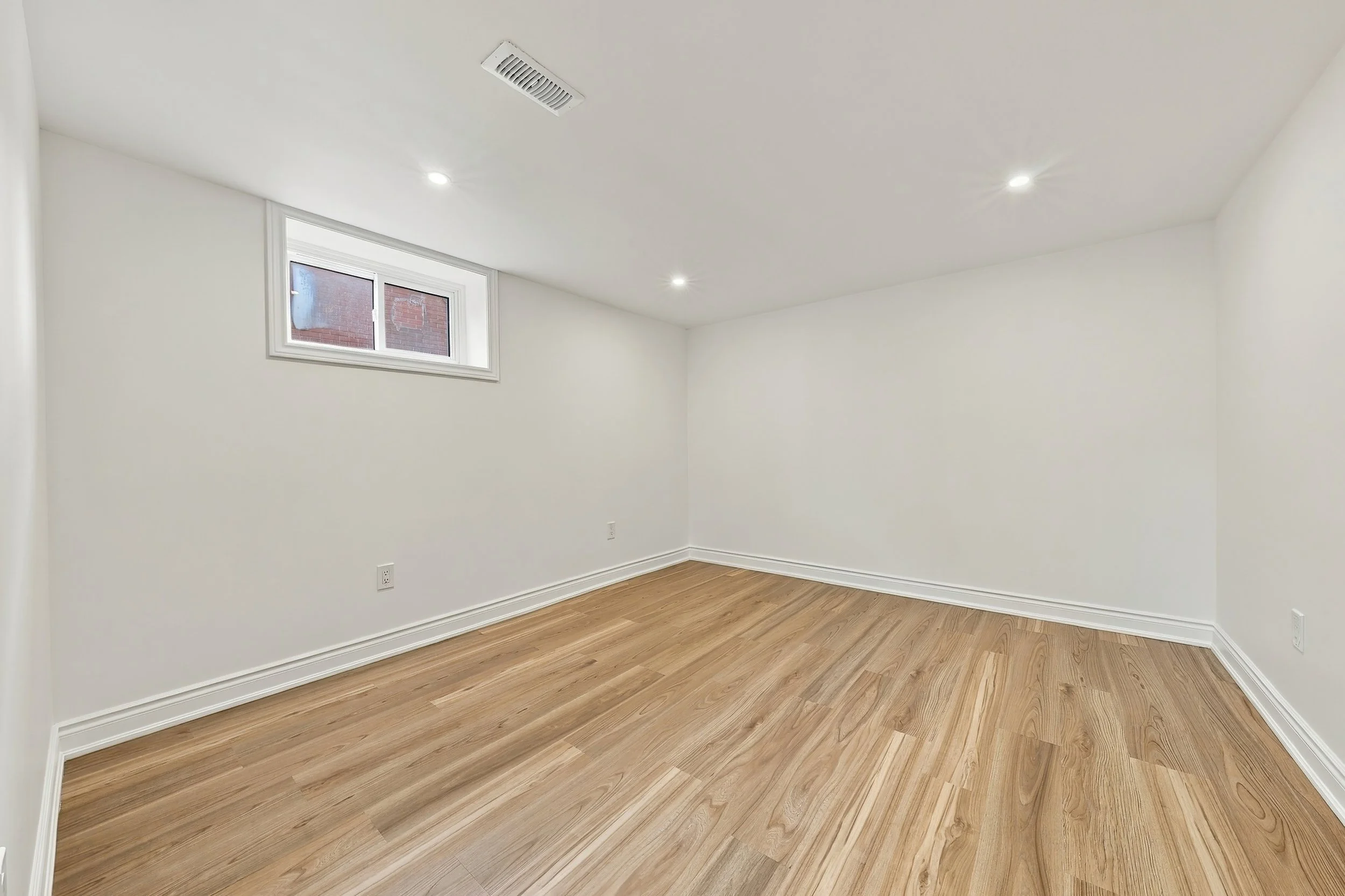 17 - 206 Warren Ave, Hamilton.jpg
