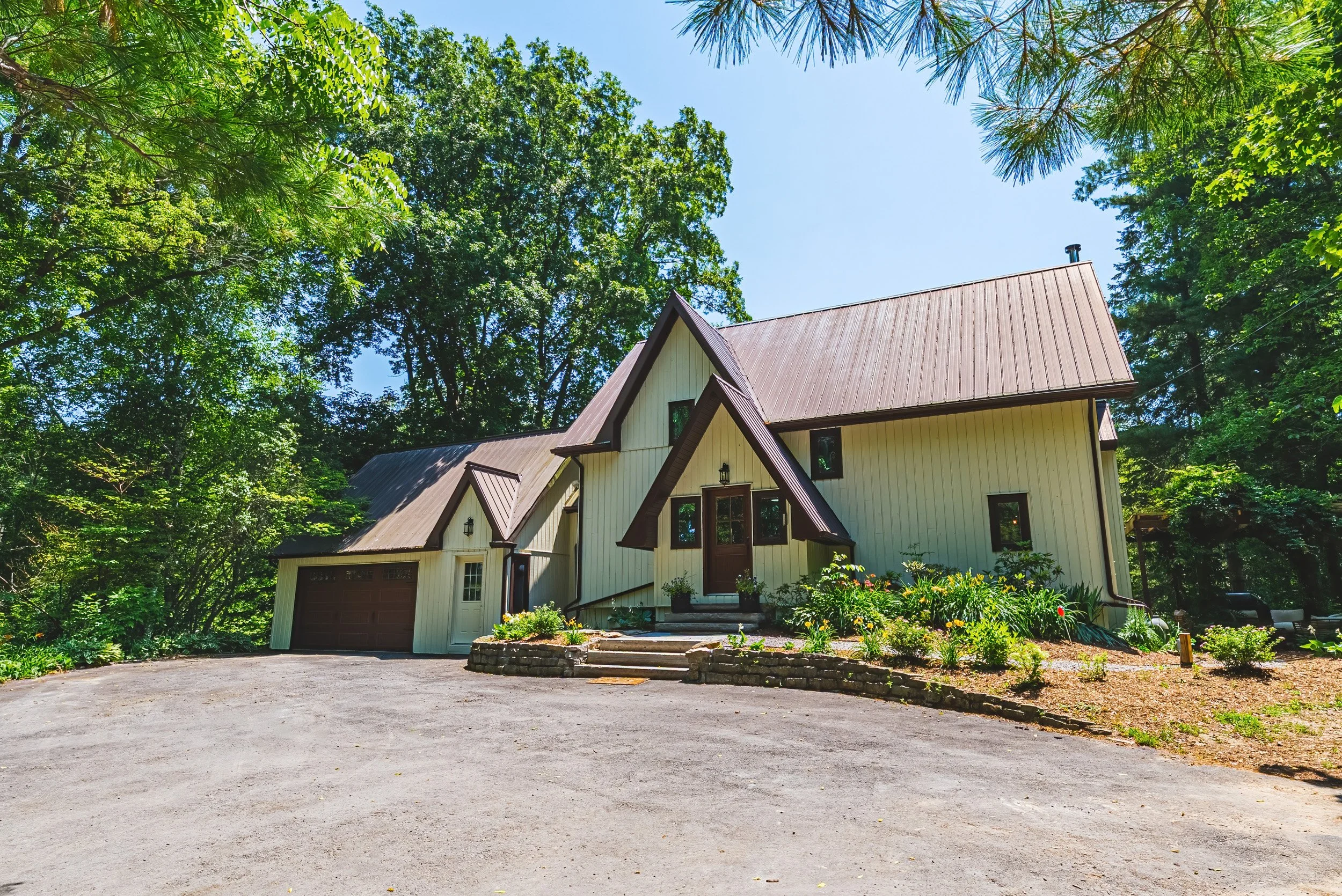 7 - 1548 Mineral Springs Rd, Ancaster.jpg