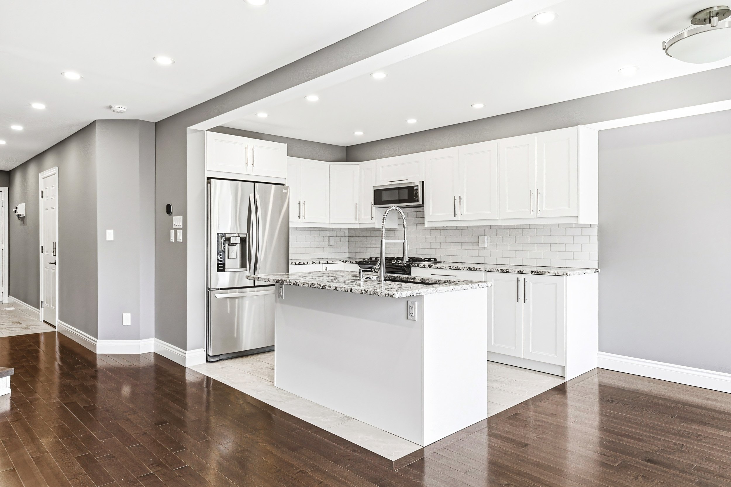 12 - 1000 Upper Paradise Rd #16, Hamilton.jpg