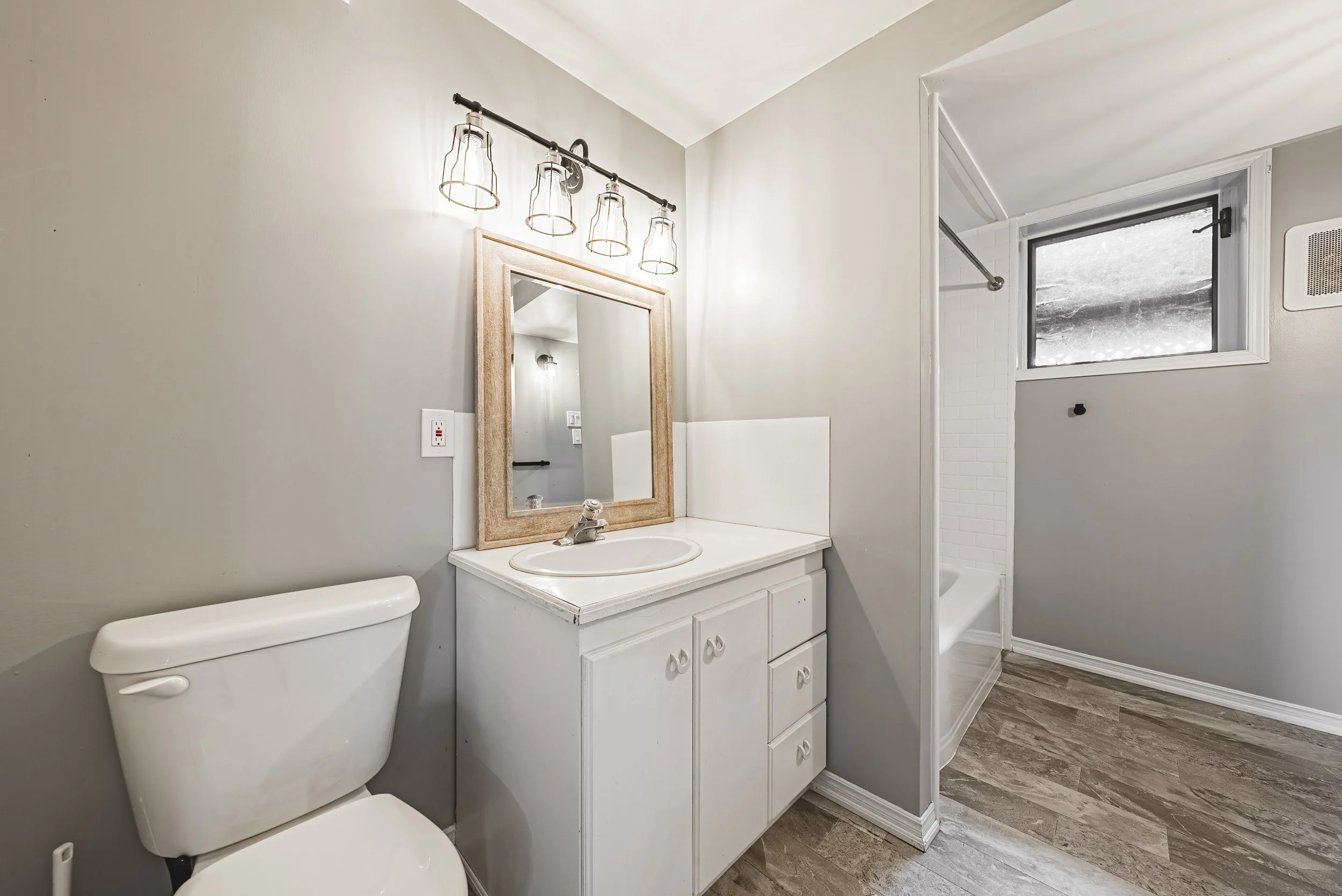 42 - 1292 Glancaster Road, Ancaster.jpg