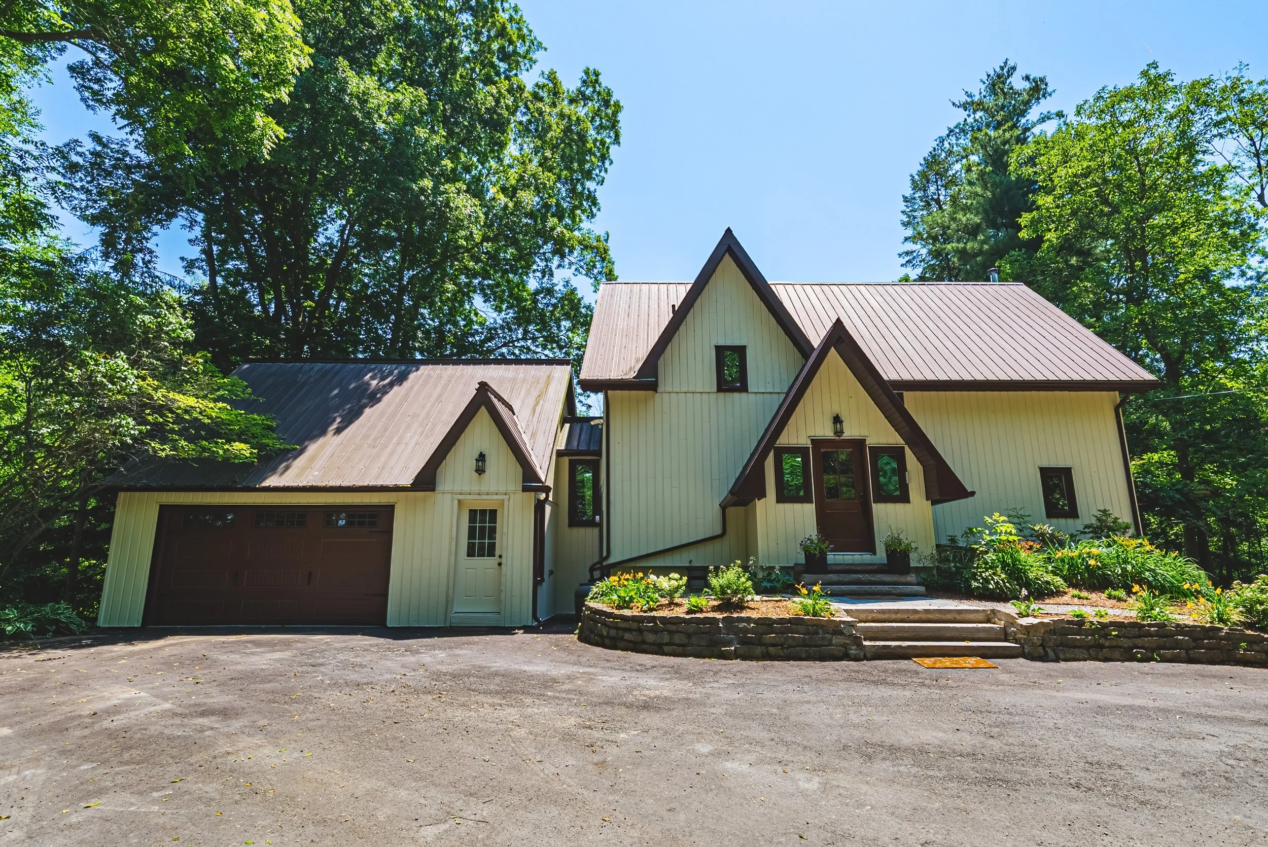 9 - 1548 Mineral Springs Rd, Ancaster.jpg