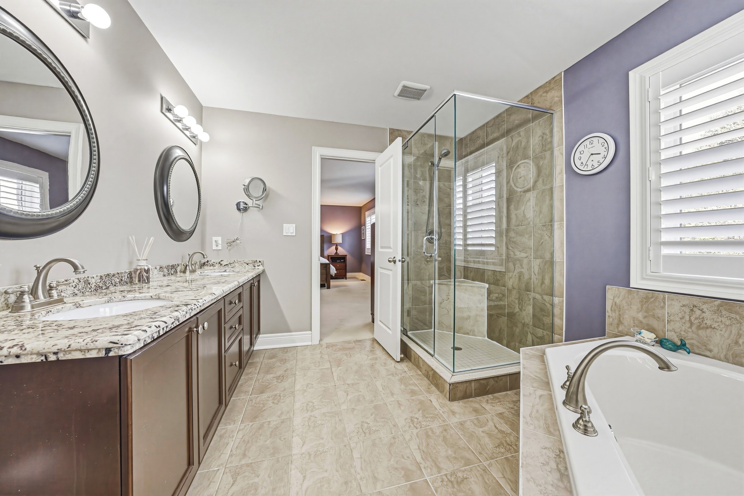 30 - 405 Valridge Dr, Ancaster.jpg