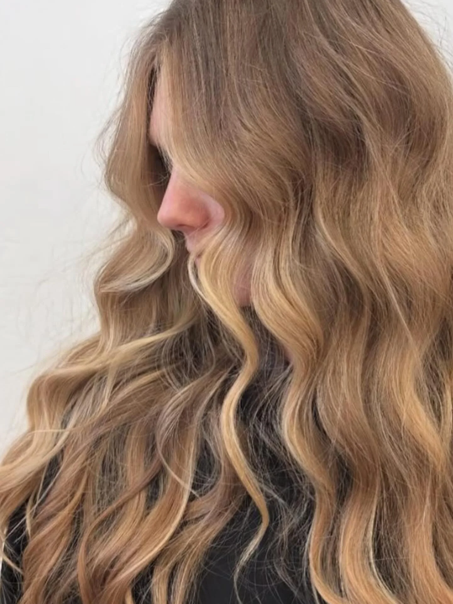 Lived in color by @emmydoes.hair